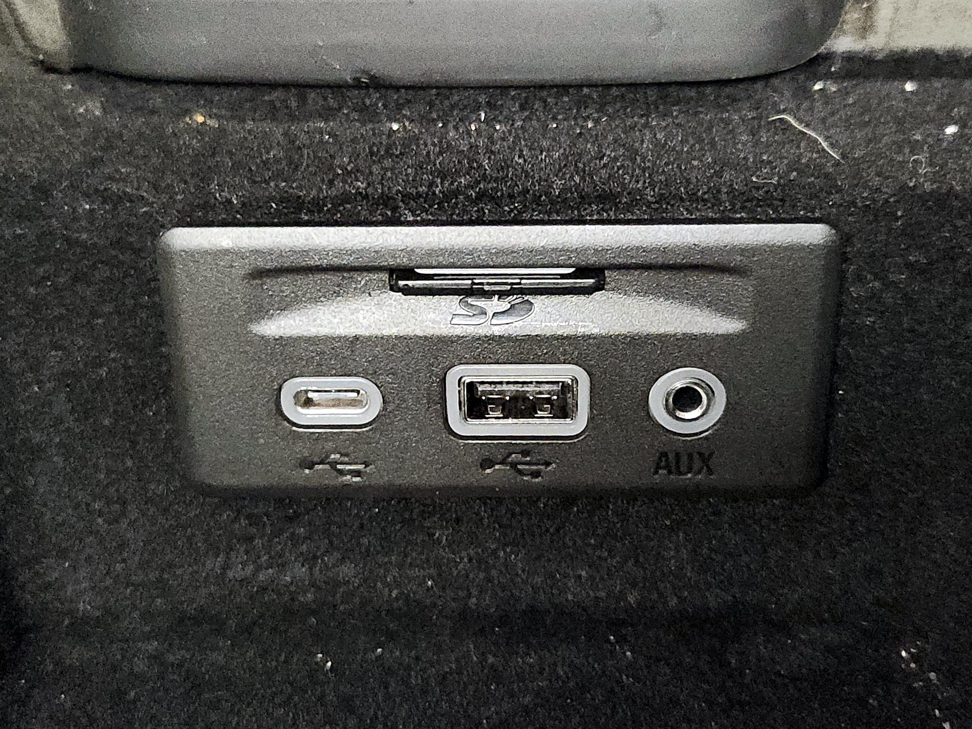 Thumbnail: 2023 Chevrolet Corvette - 19