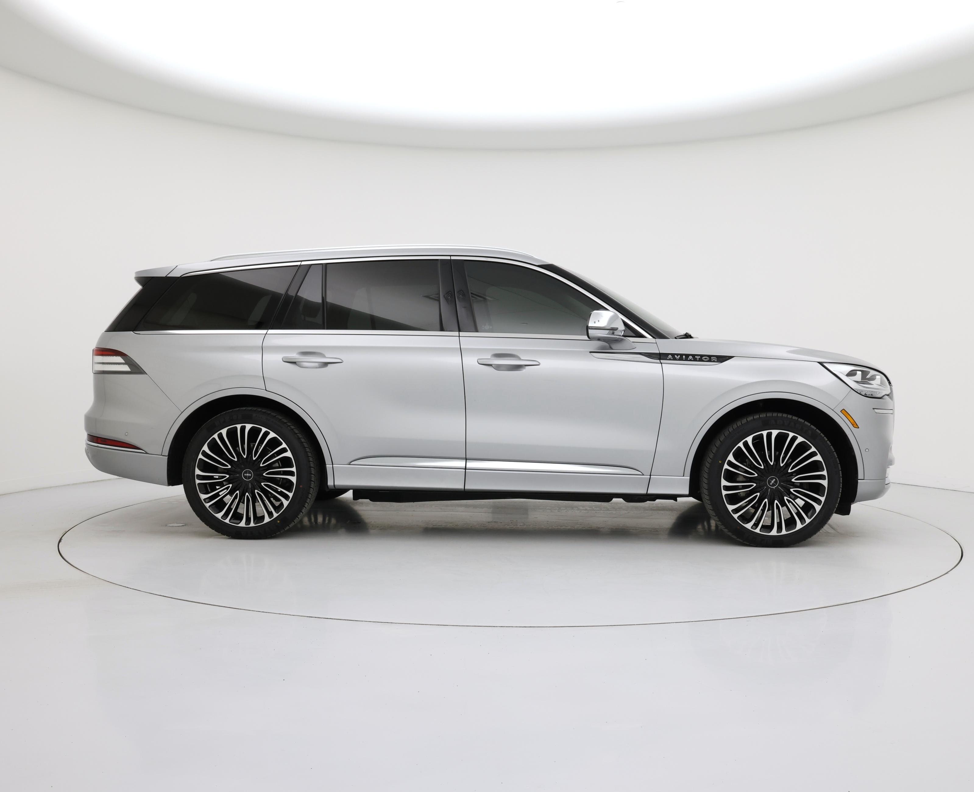 Thumbnail: 2021 Lincoln Aviator - 7