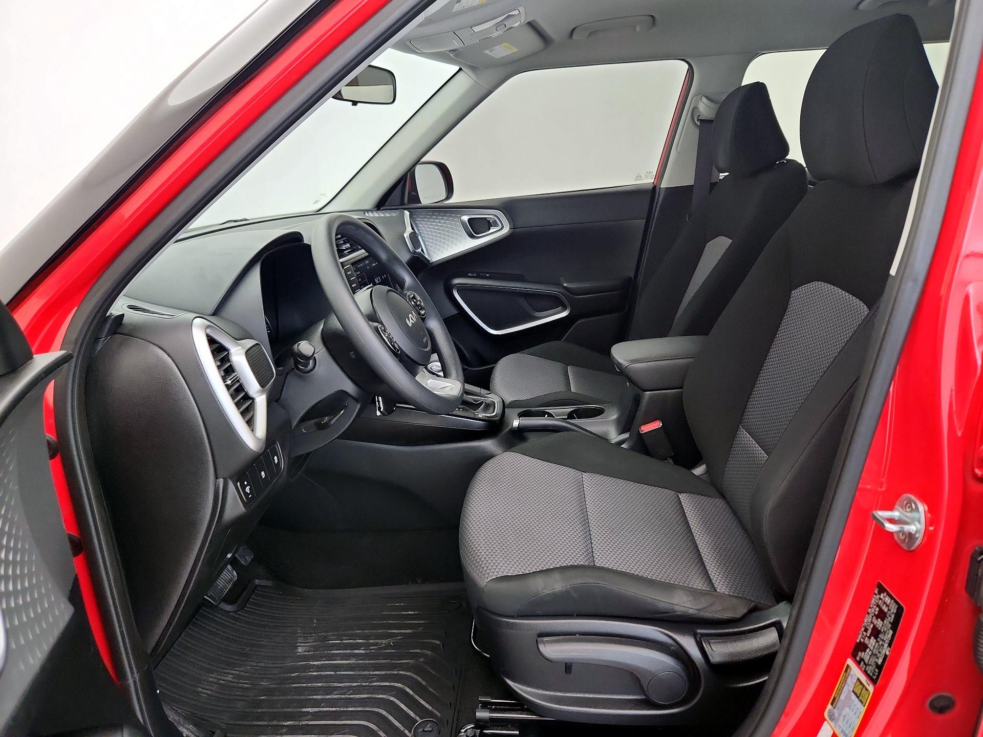 Thumbnail: 2022 Kia Soul - 11