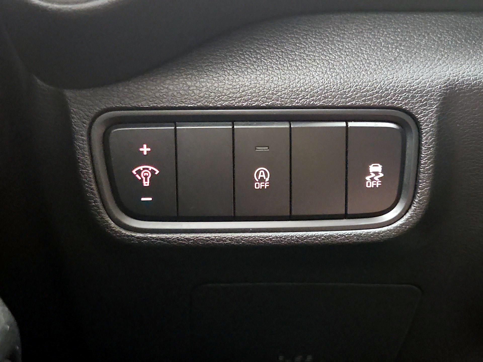 Thumbnail: 2022 Kia Soul - 13