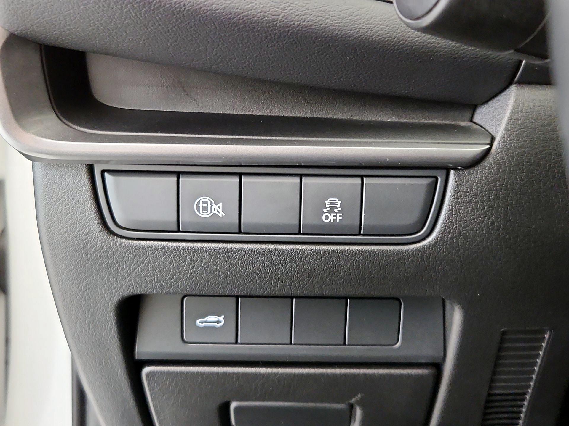 Thumbnail: 2024 Mazda Mazda3 - 13