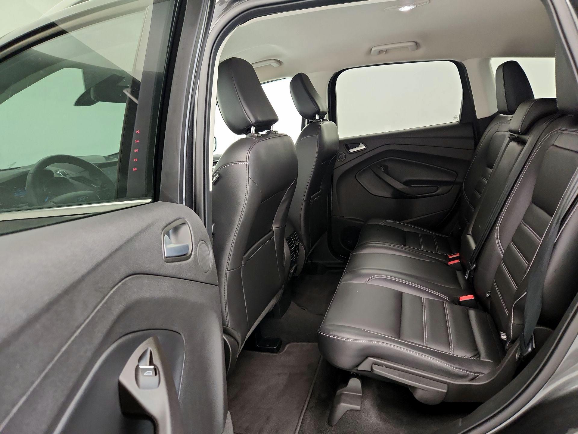 Thumbnail: 2019 Ford Escape - 20