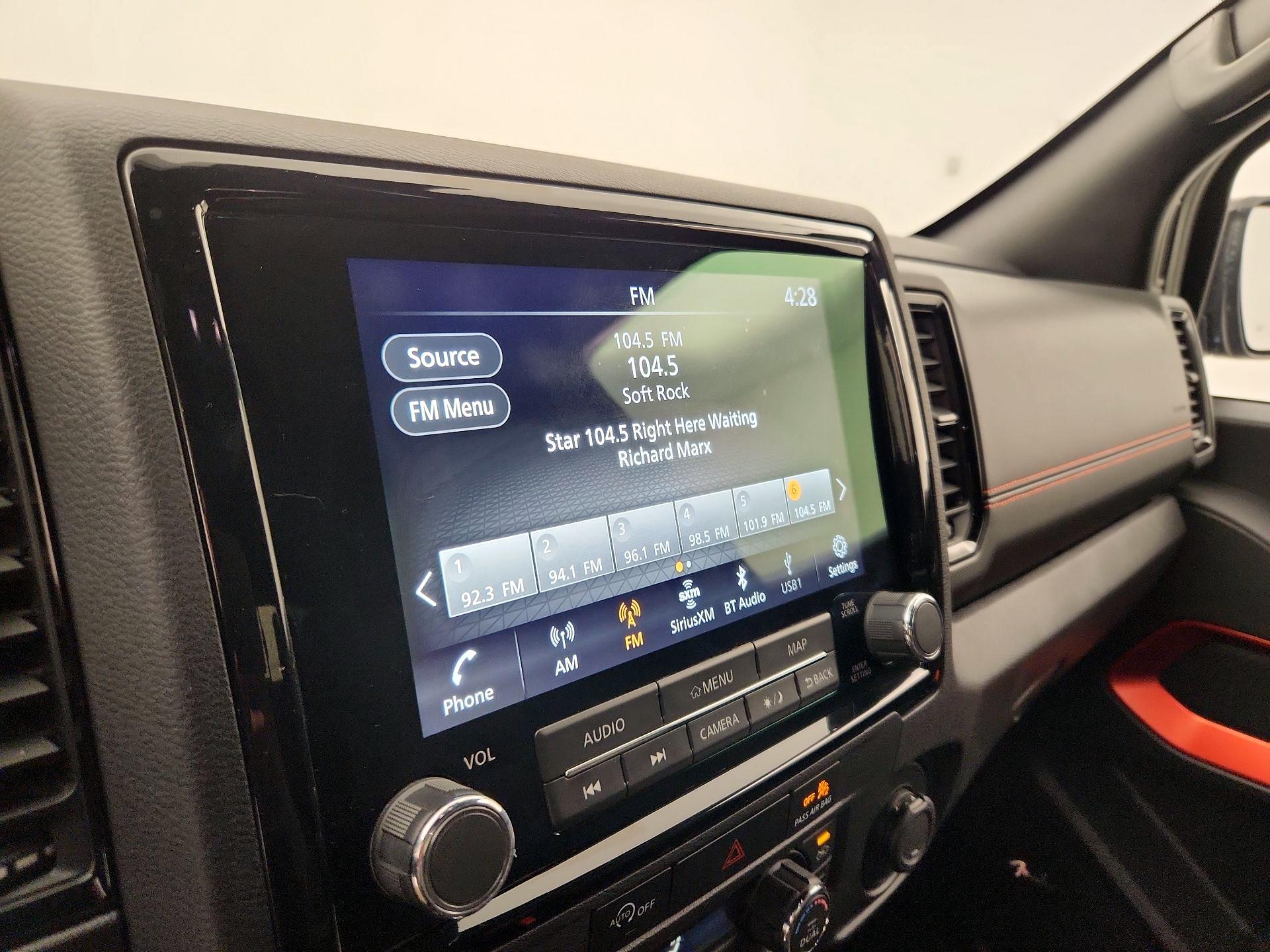 Thumbnail: 2024 Nissan Frontier - 16