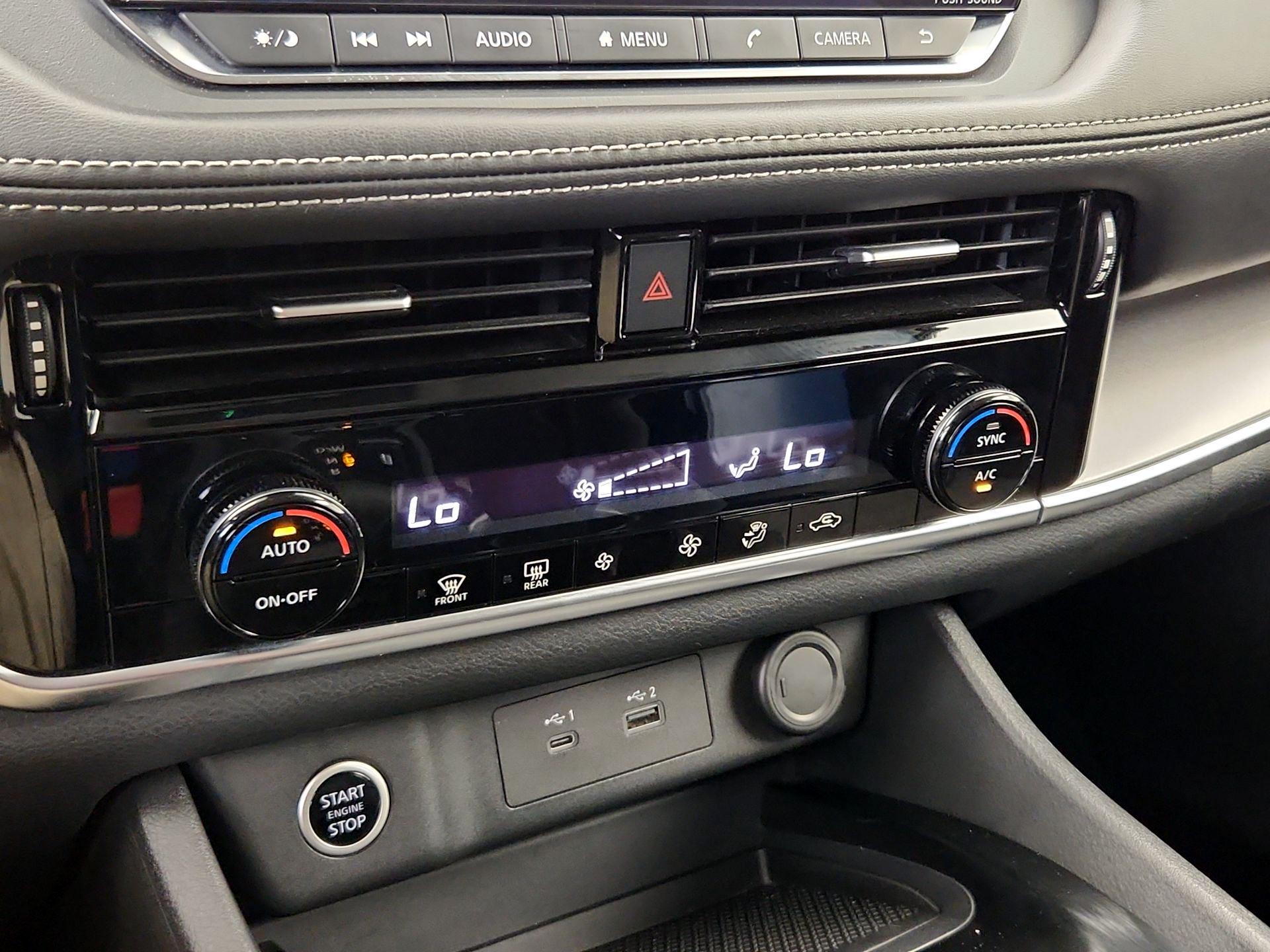 Thumbnail: 2021 Nissan Rogue - 16