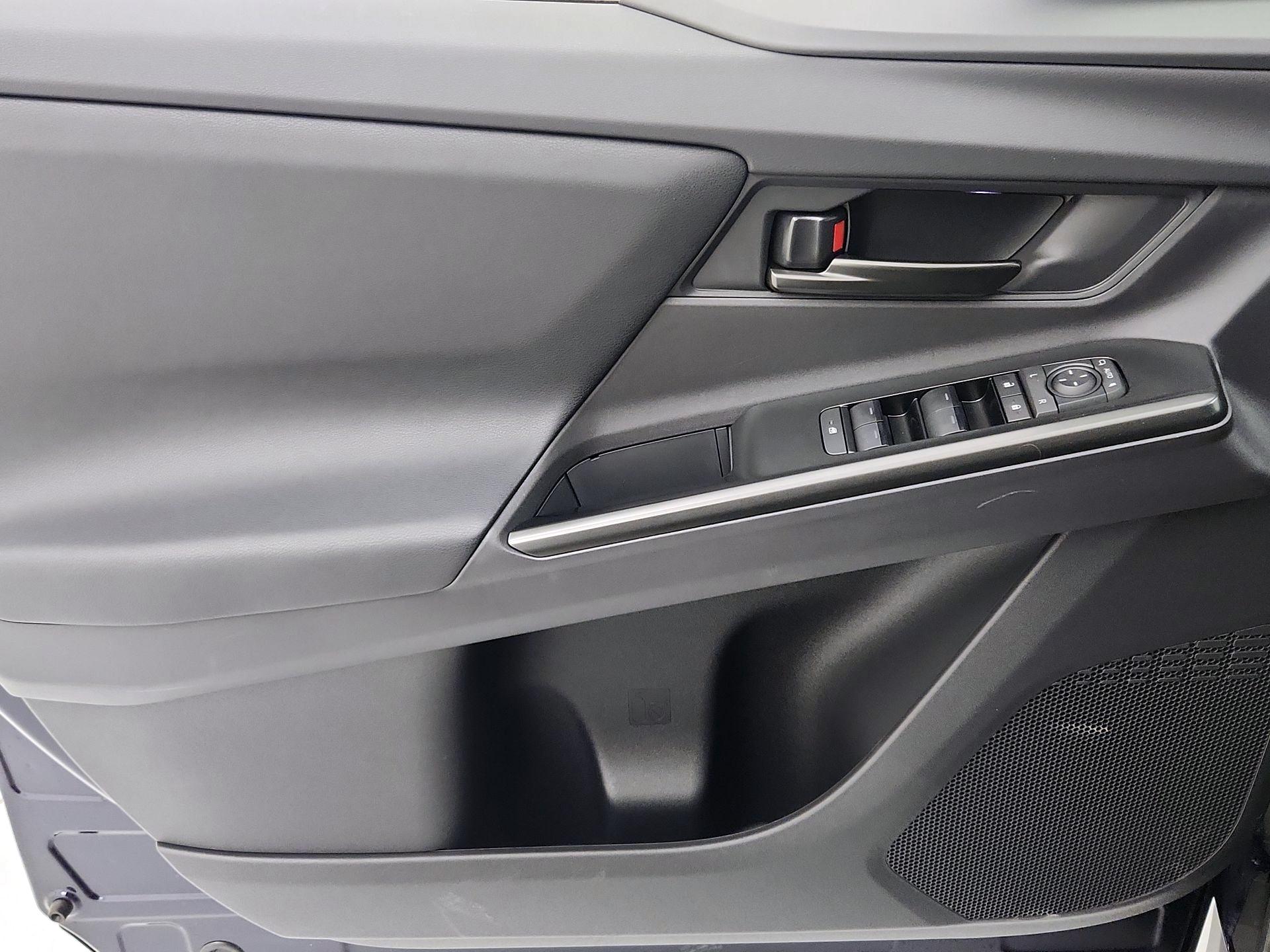 Thumbnail: 2026 Toyota bZ - 12