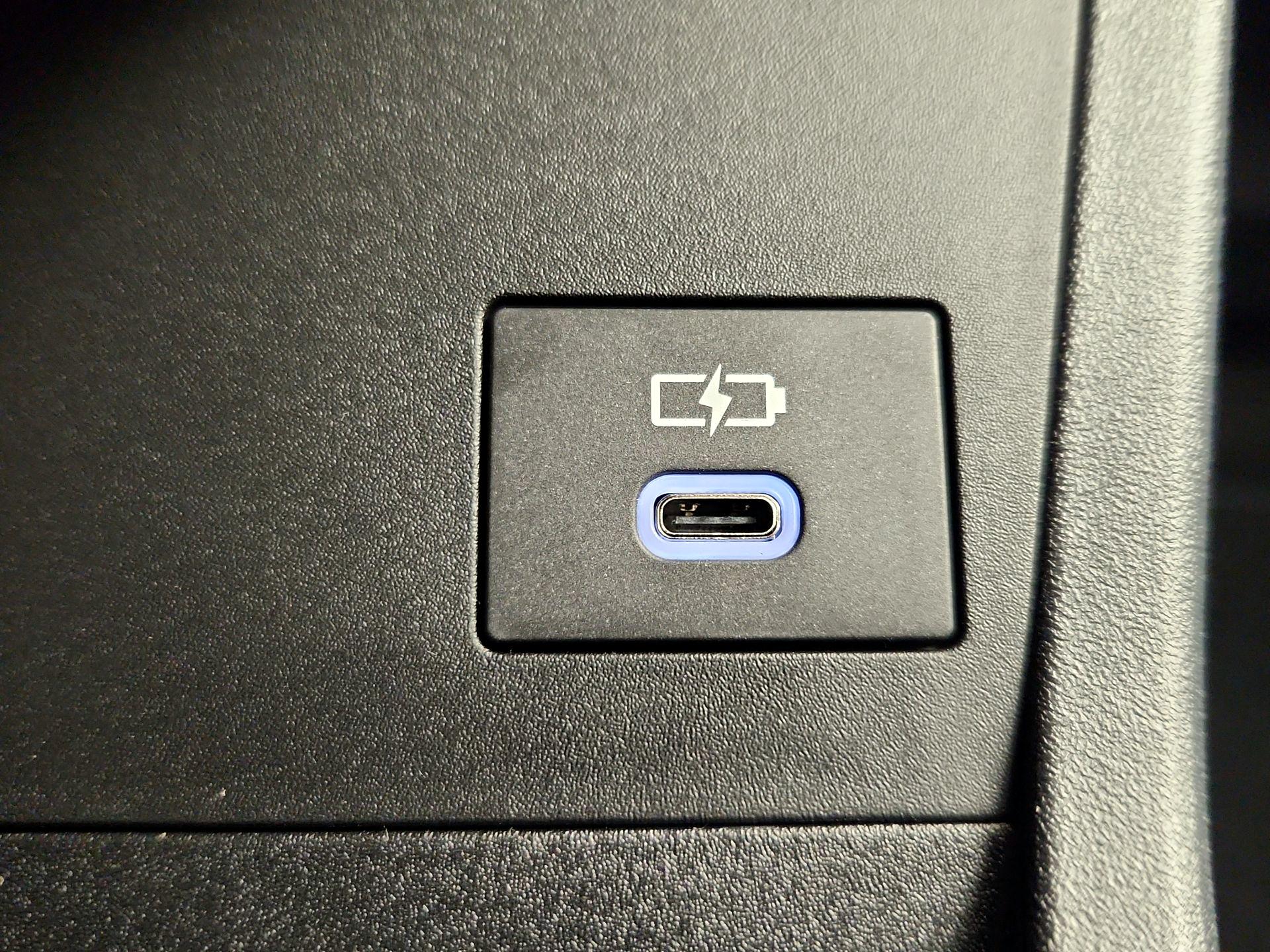 Thumbnail: 2026 Toyota bZ - 18