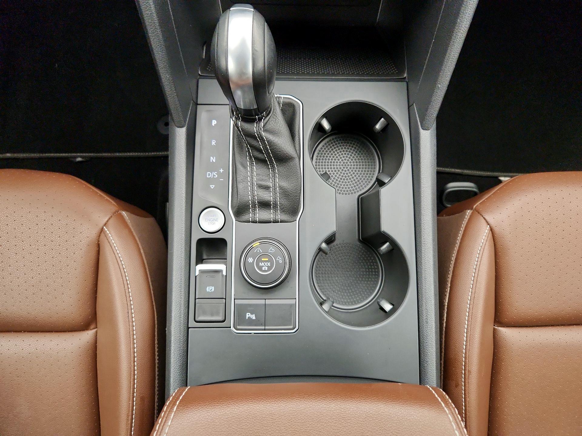 Thumbnail: 2021 Volkswagen Atlas - 17