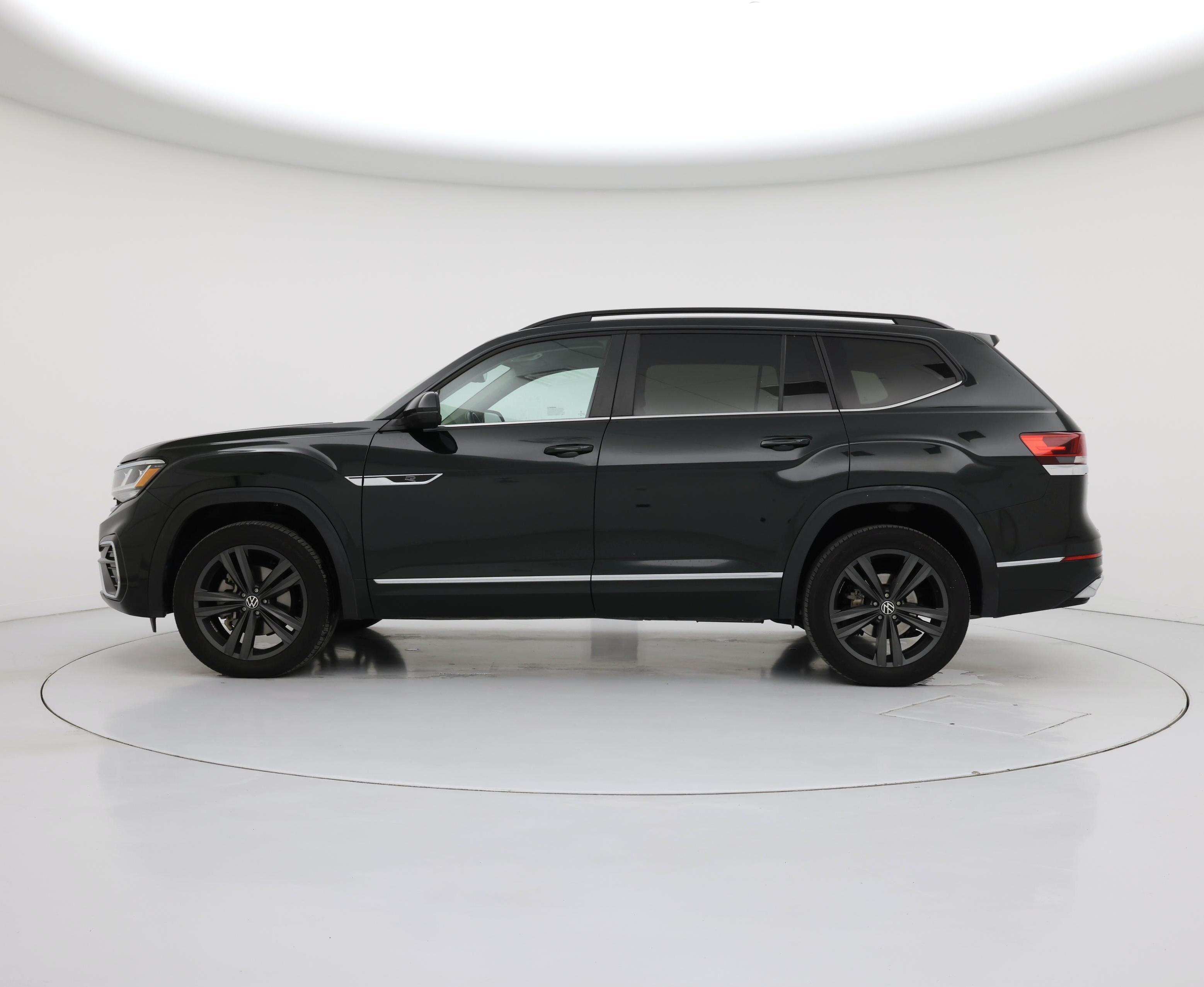 Thumbnail: 2021 Volkswagen Atlas - 3