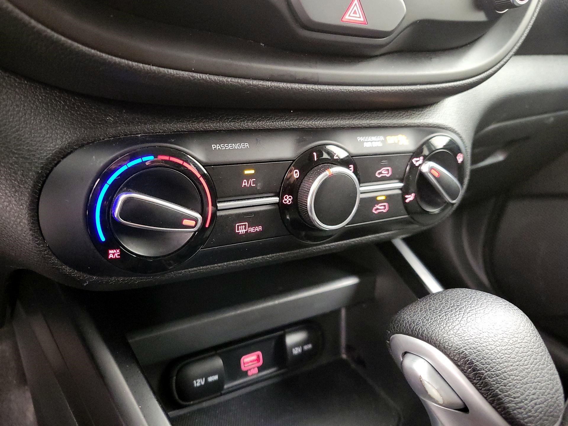 Thumbnail: 2021 Kia Soul - 16