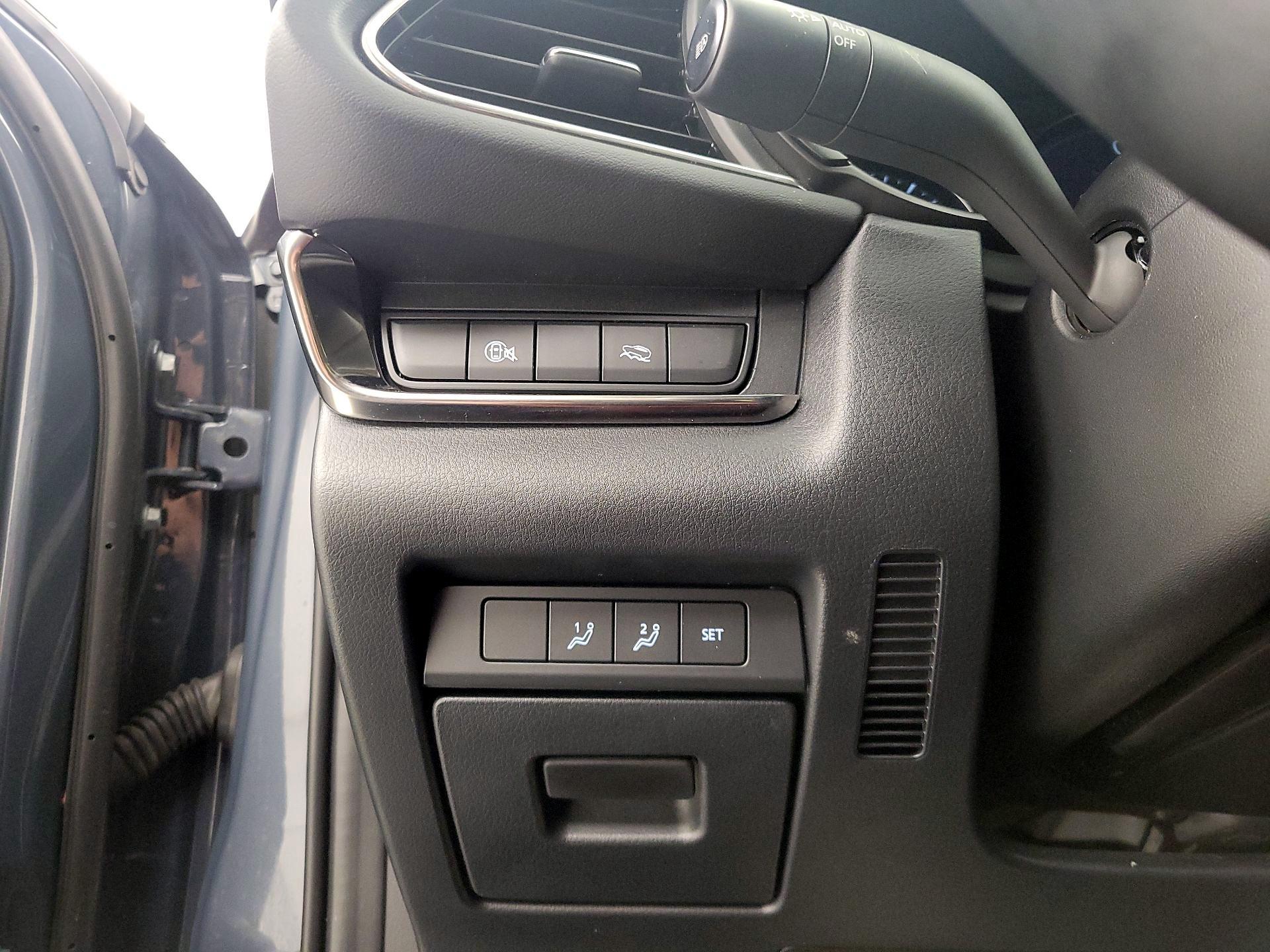 Thumbnail: 2025 Mazda CX-30 - 13