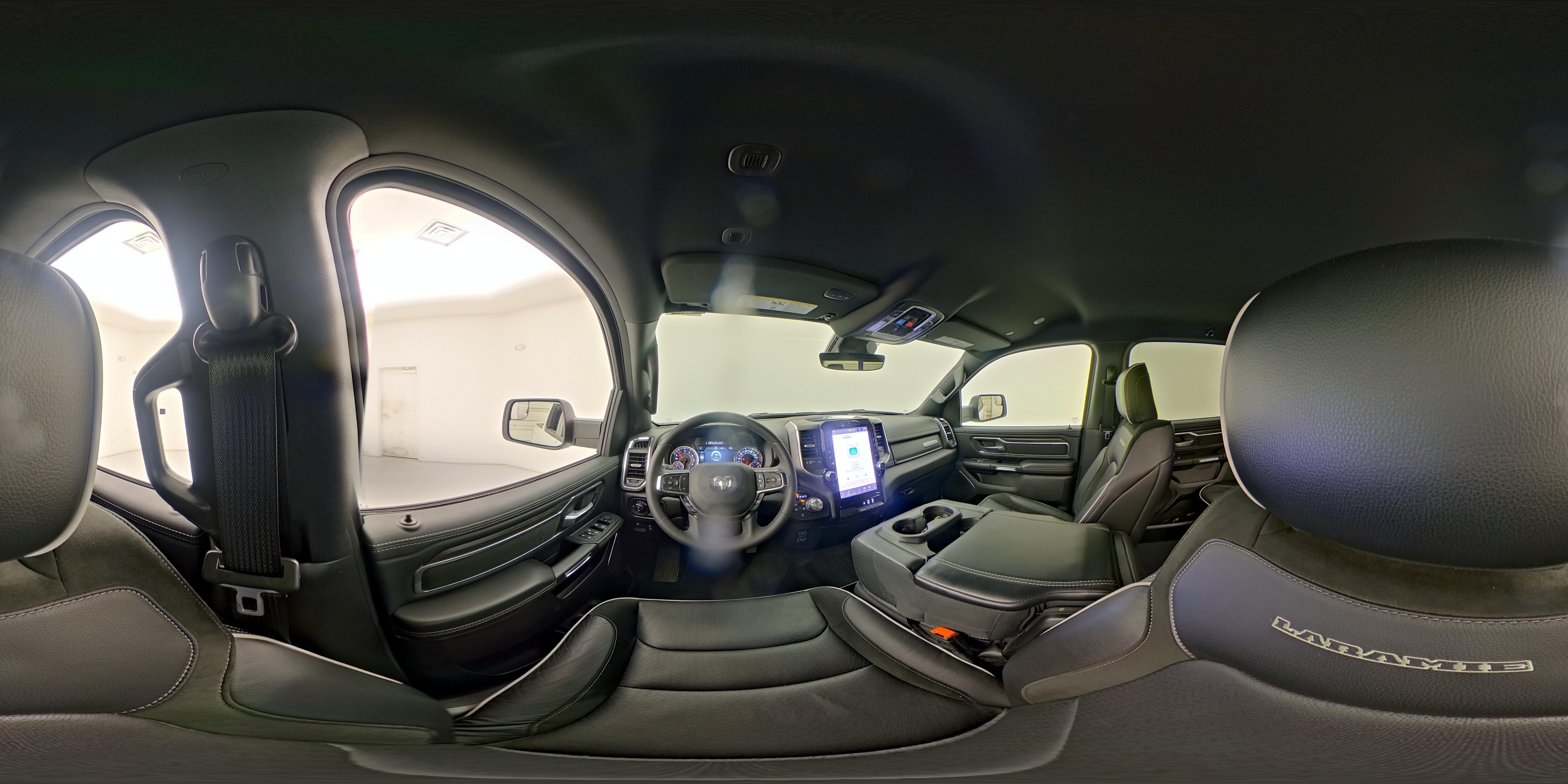 2025 RAM Ram 1500 Pickup Laramie - Photo 27
