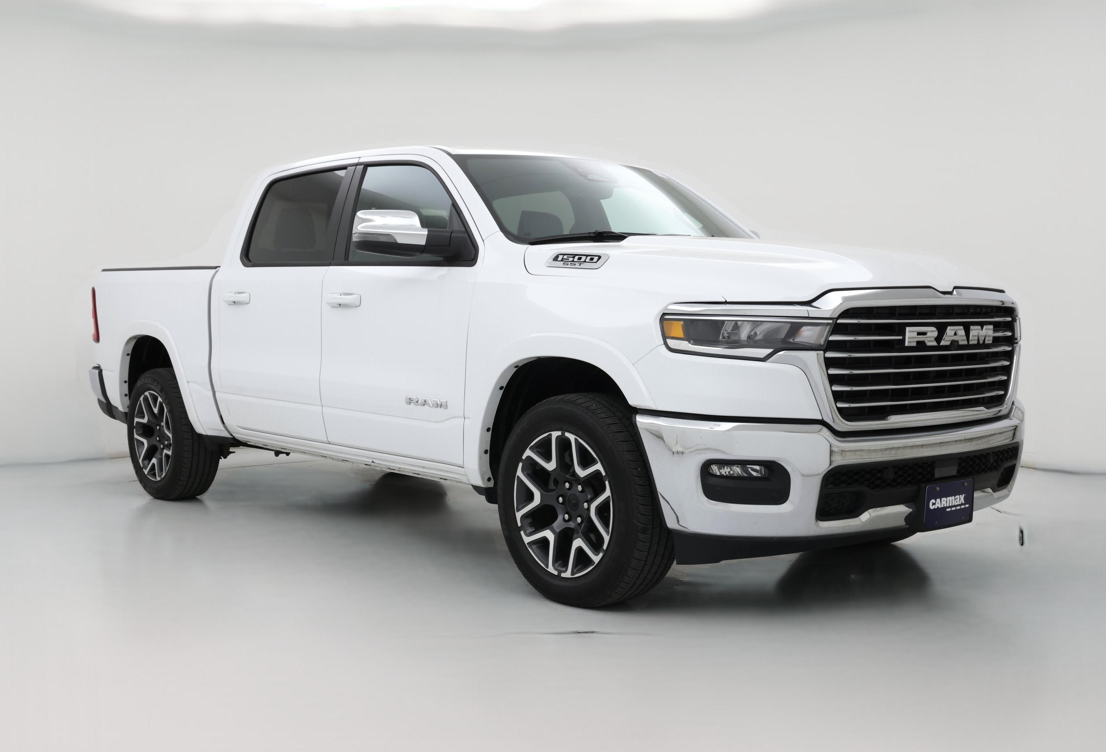 Thumbnail: 2025 RAM 1500 - 1
