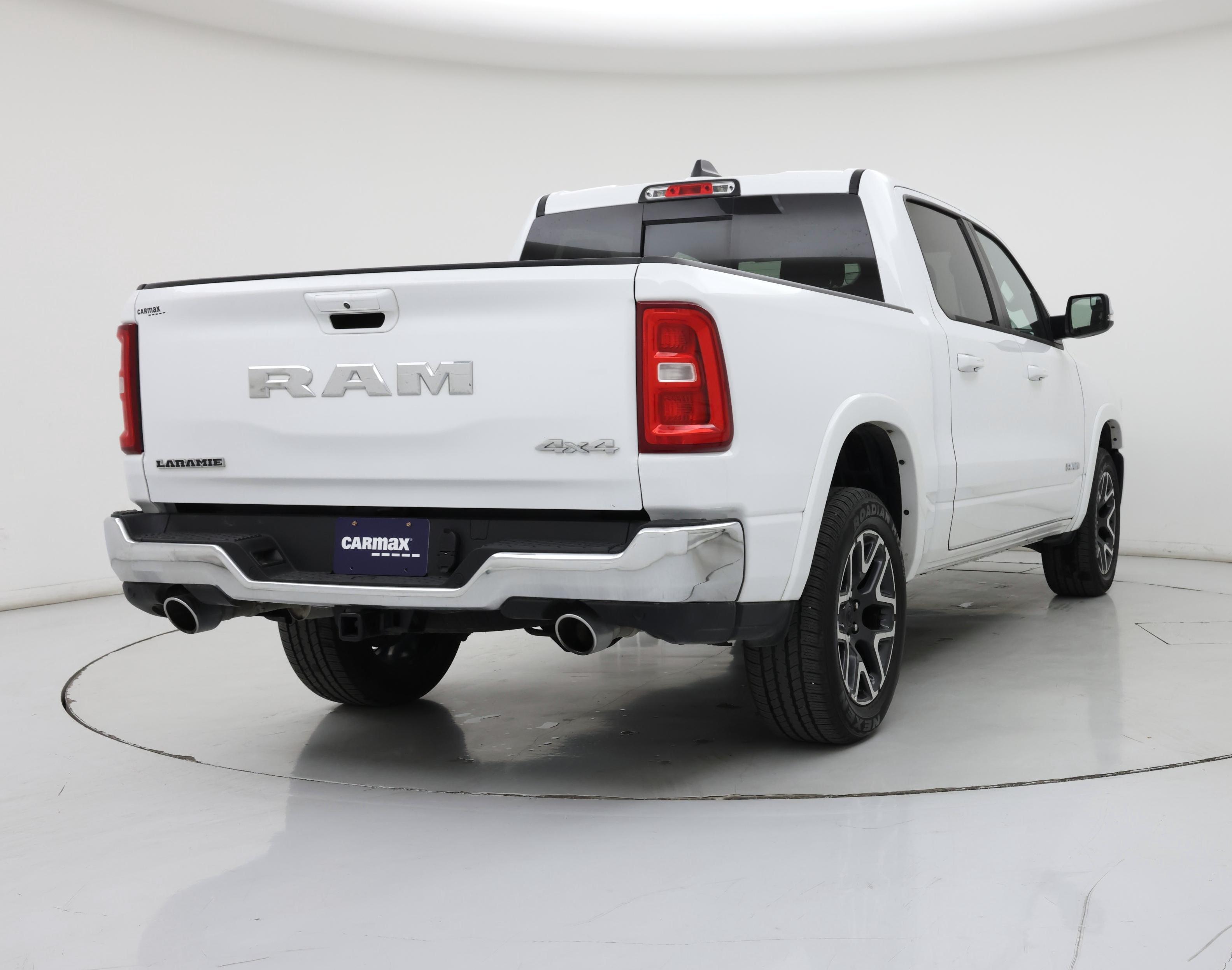 Thumbnail: 2025 RAM 1500 - 8