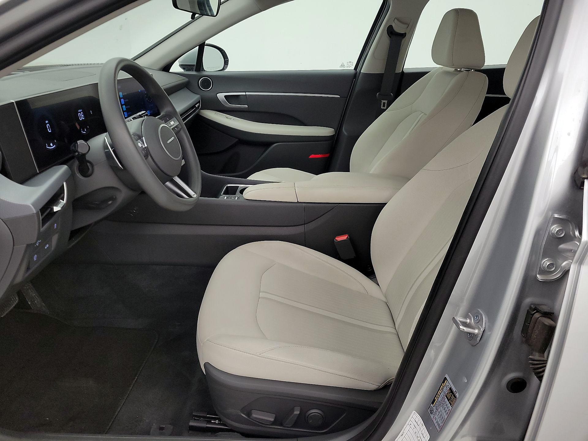 Thumbnail: 2025 Hyundai Sonata - 11