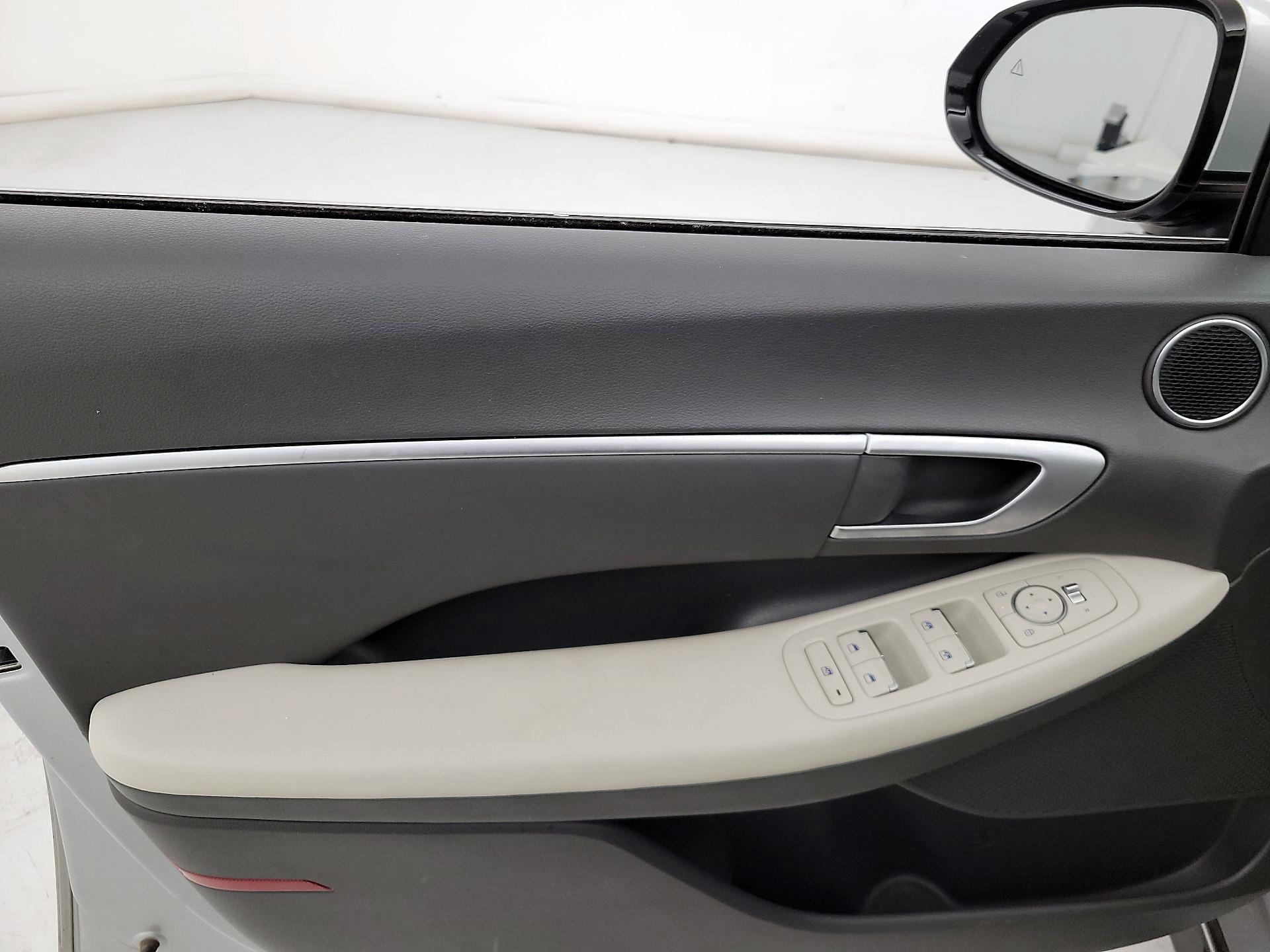 Thumbnail: 2025 Hyundai Sonata - 12