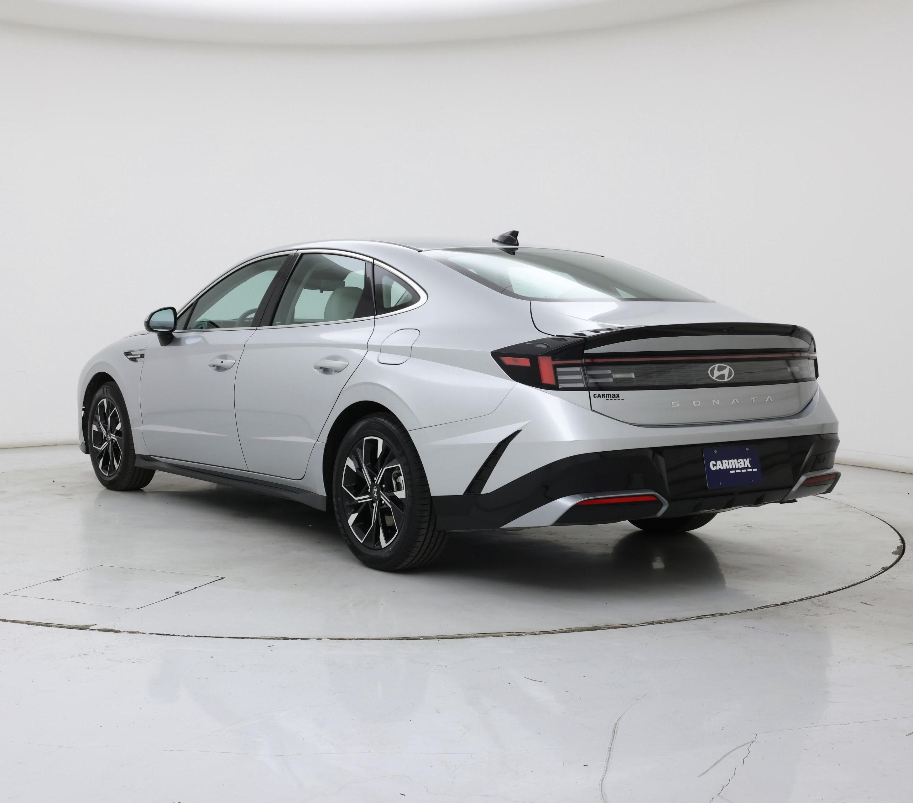 Thumbnail: 2025 Hyundai Sonata - 2