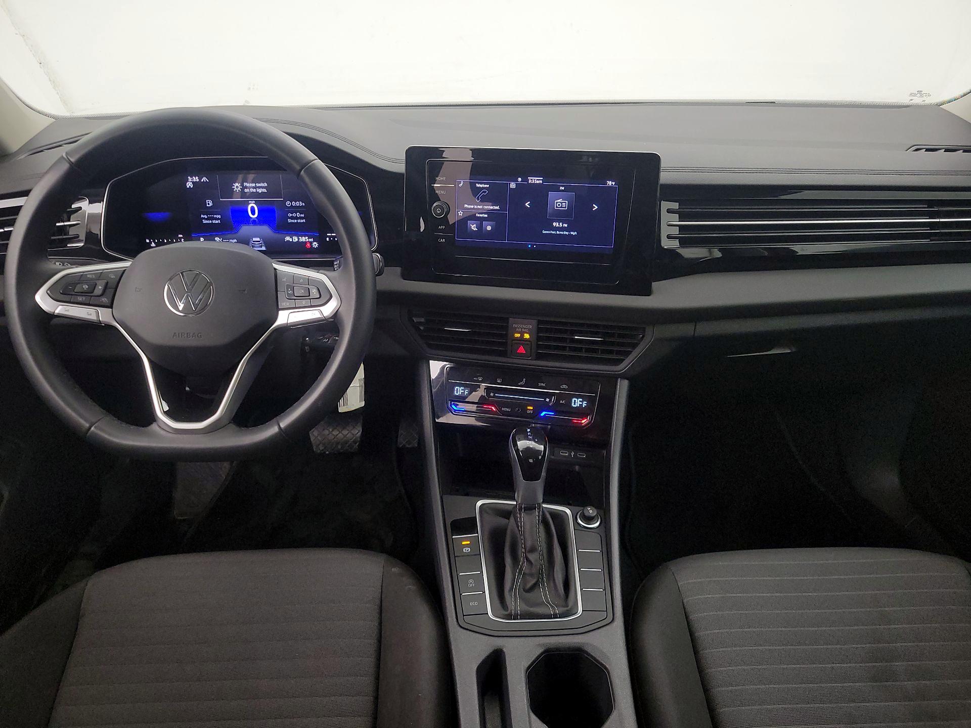 Thumbnail: 2025 Volkswagen Jetta - 9