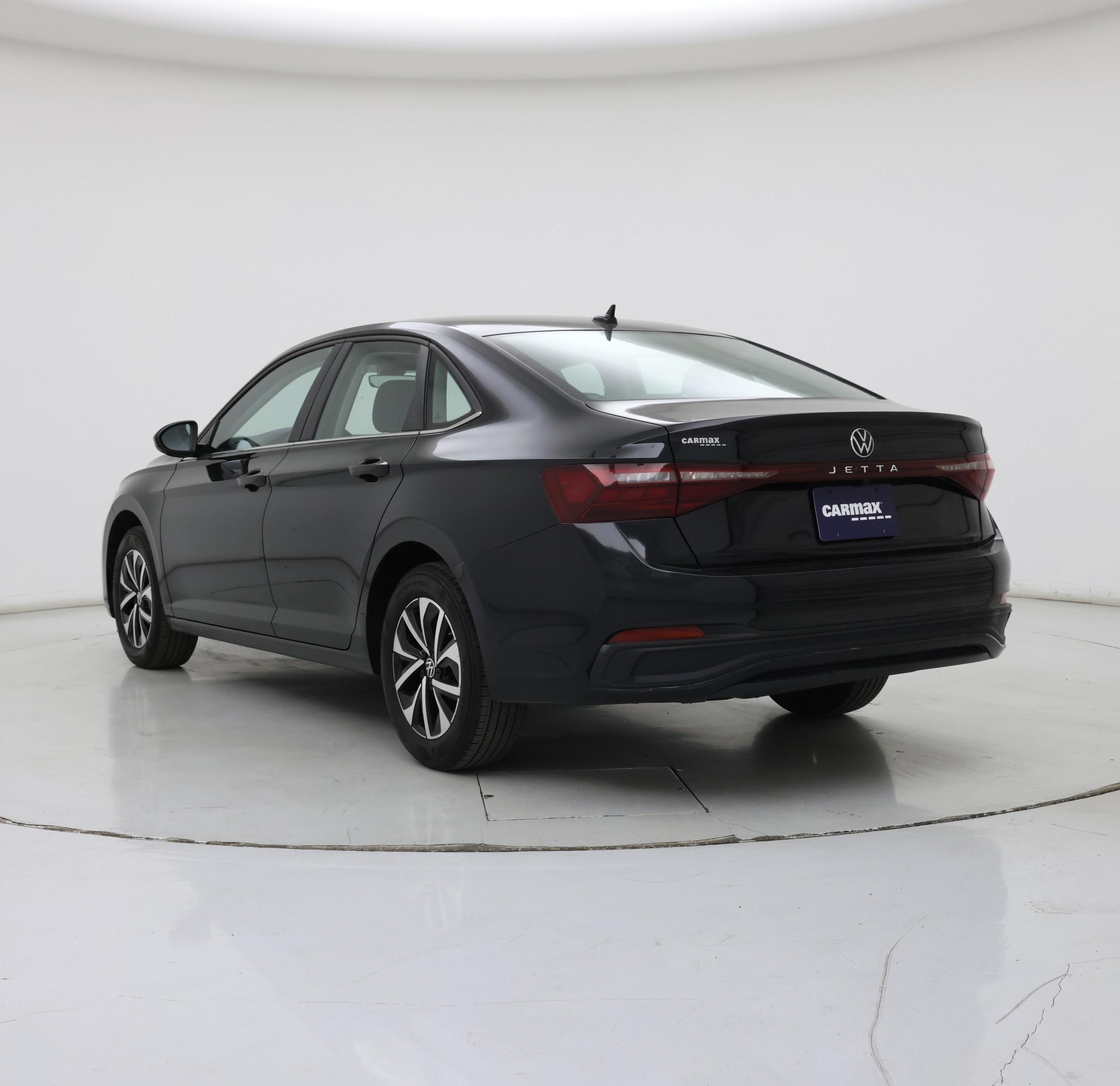 Thumbnail: 2025 Volkswagen Jetta - 2