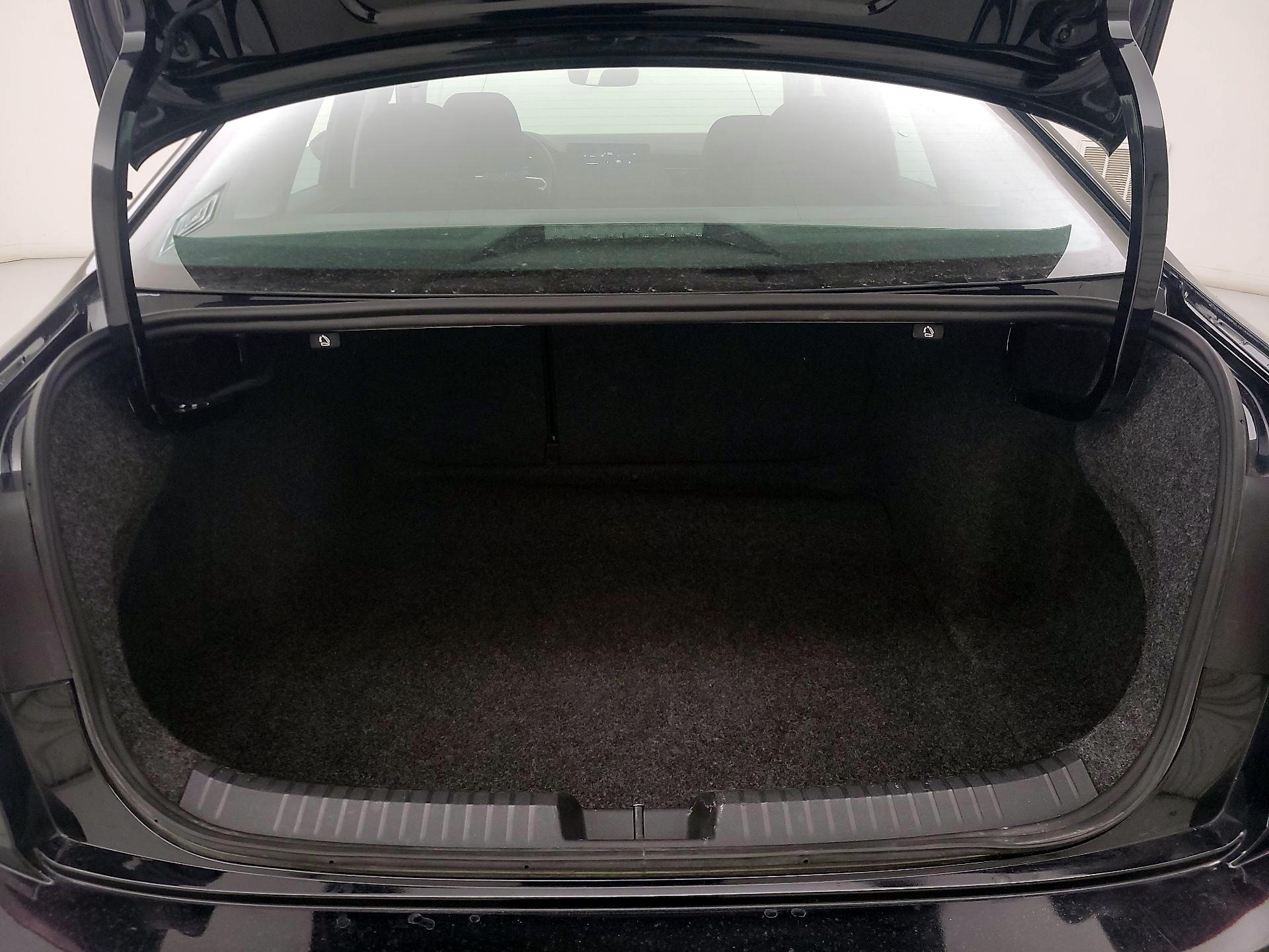 Thumbnail: 2025 Volkswagen Jetta - 20