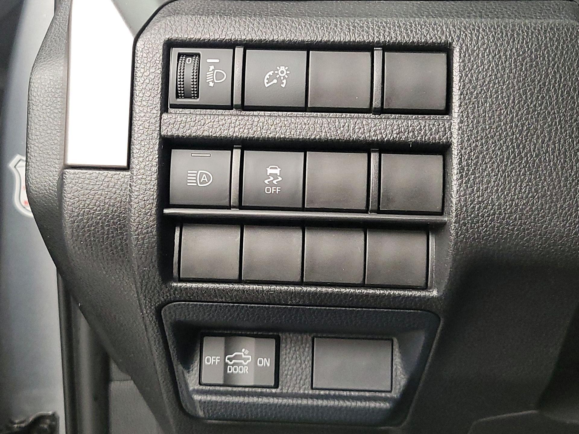 Thumbnail: 2025 Toyota Tacoma - 13