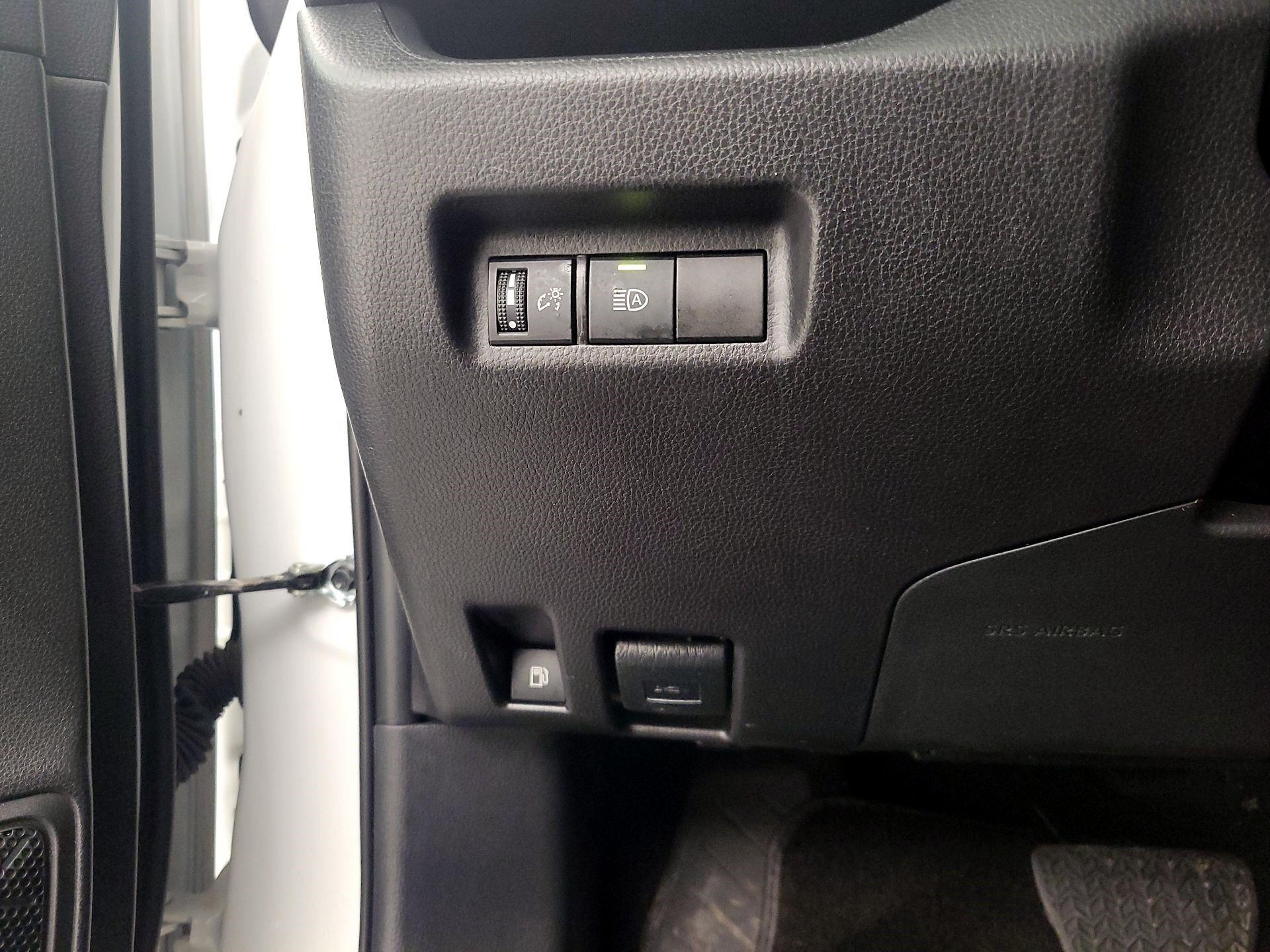 Thumbnail: 2025 Toyota RAV4 - 13