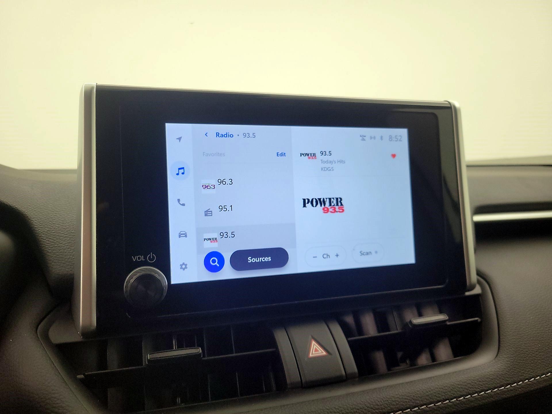 Thumbnail: 2025 Toyota RAV4 - 15