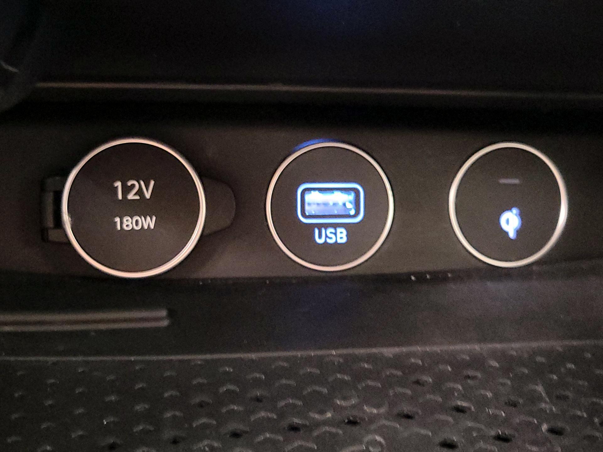 Thumbnail: 2023 Genesis G70 - 19