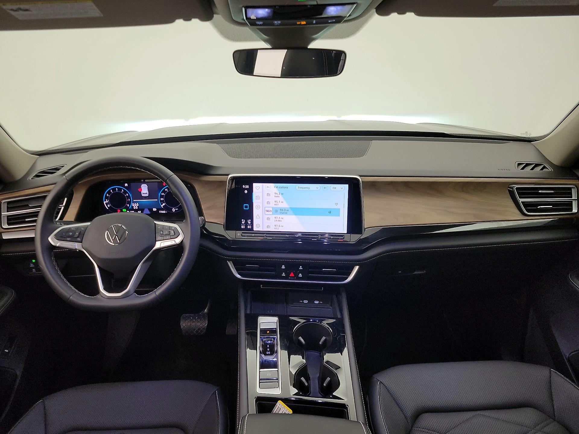 Thumbnail: 2025 Volkswagen Atlas - 9