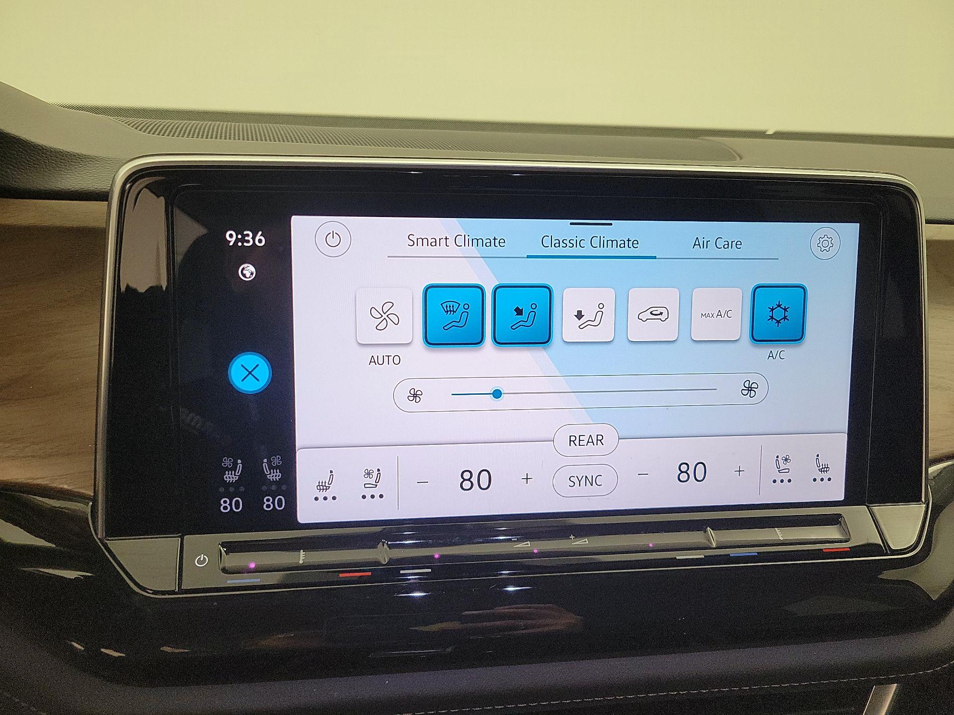 Thumbnail: 2025 Volkswagen Atlas - 16