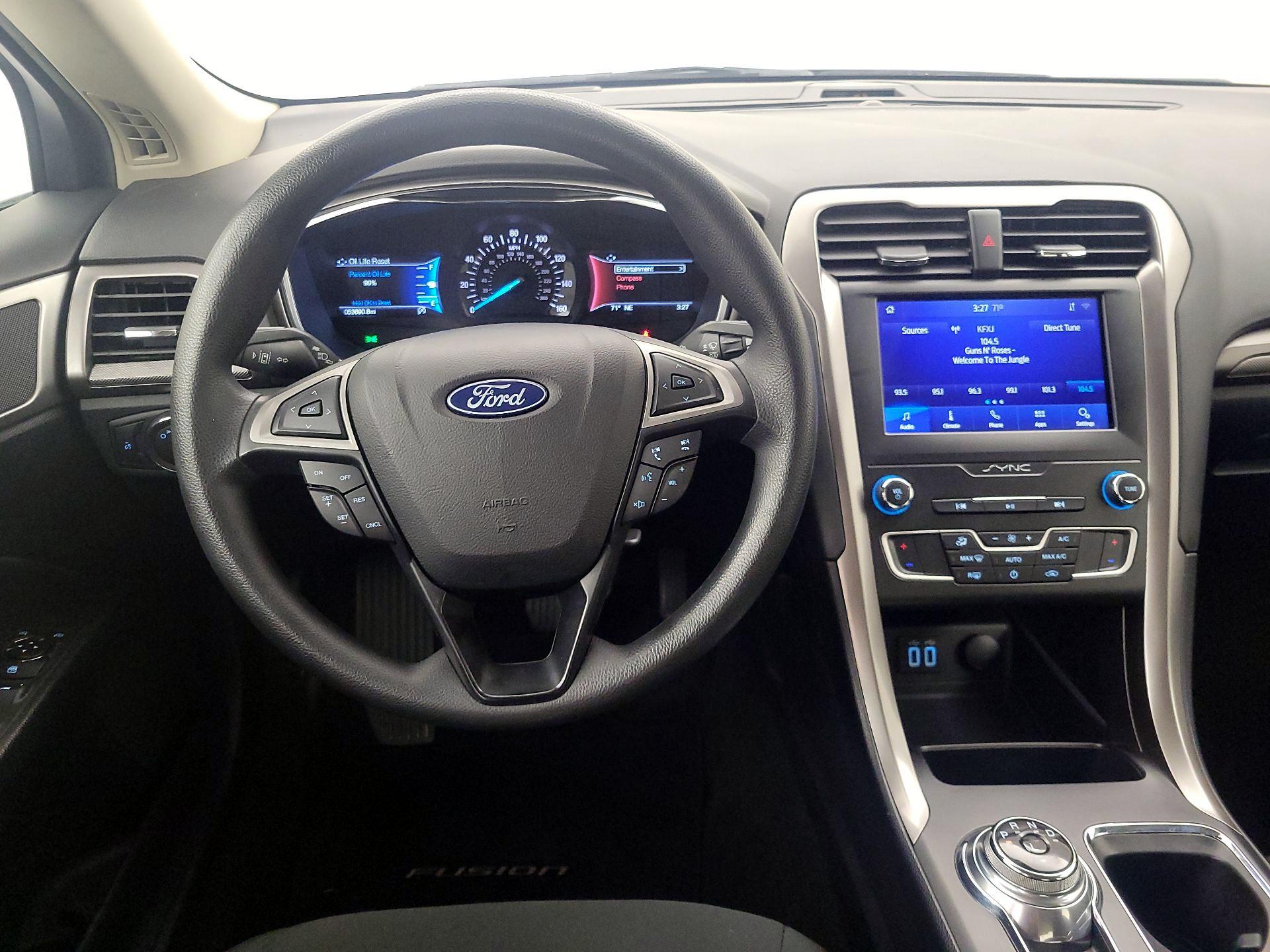 Thumbnail: 2020 Ford Fusion - 10