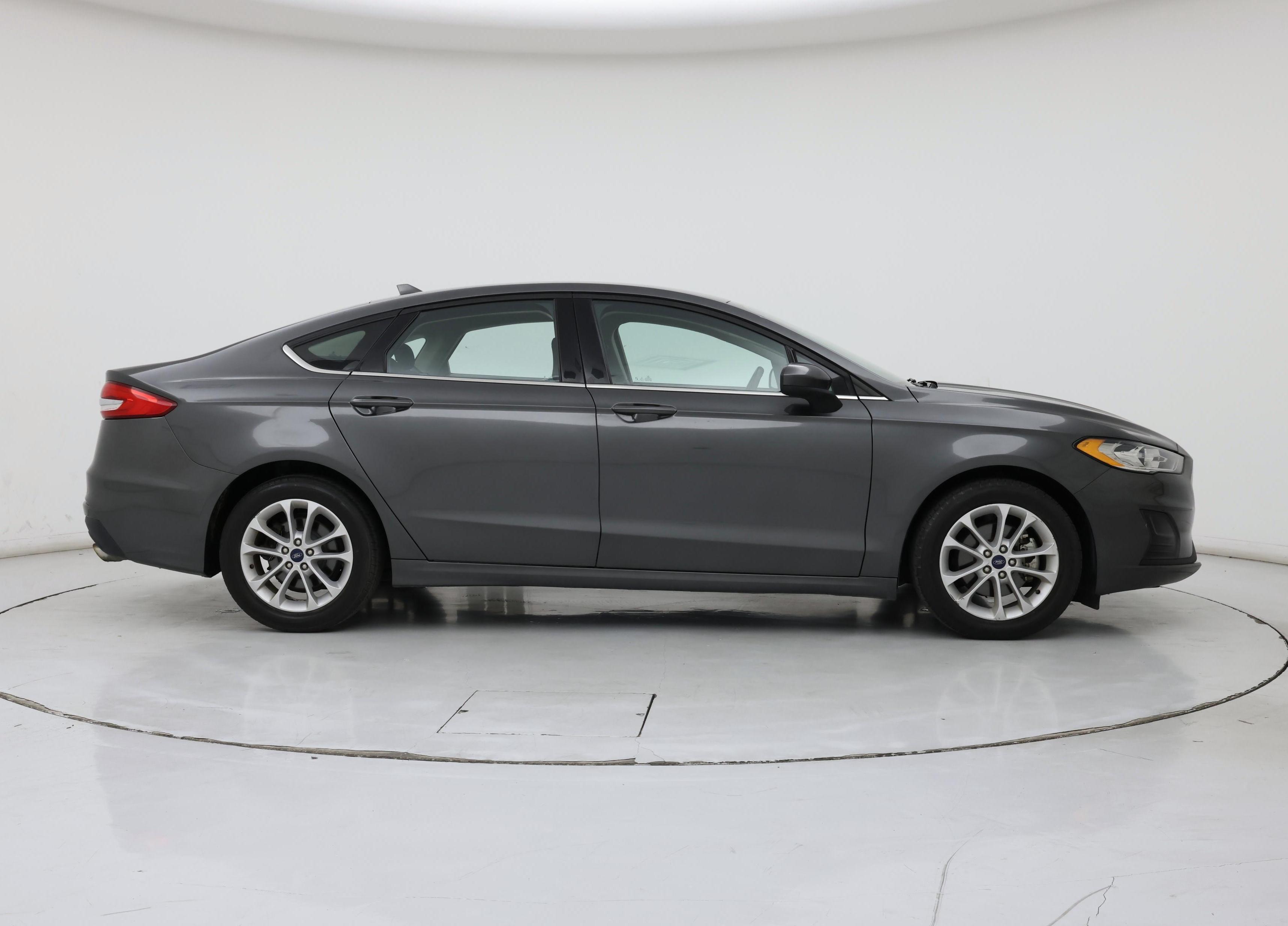 Thumbnail: 2020 Ford Fusion - 7