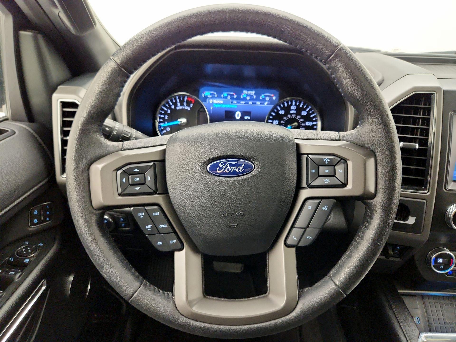 Thumbnail: 2020 Ford Expedition - 10