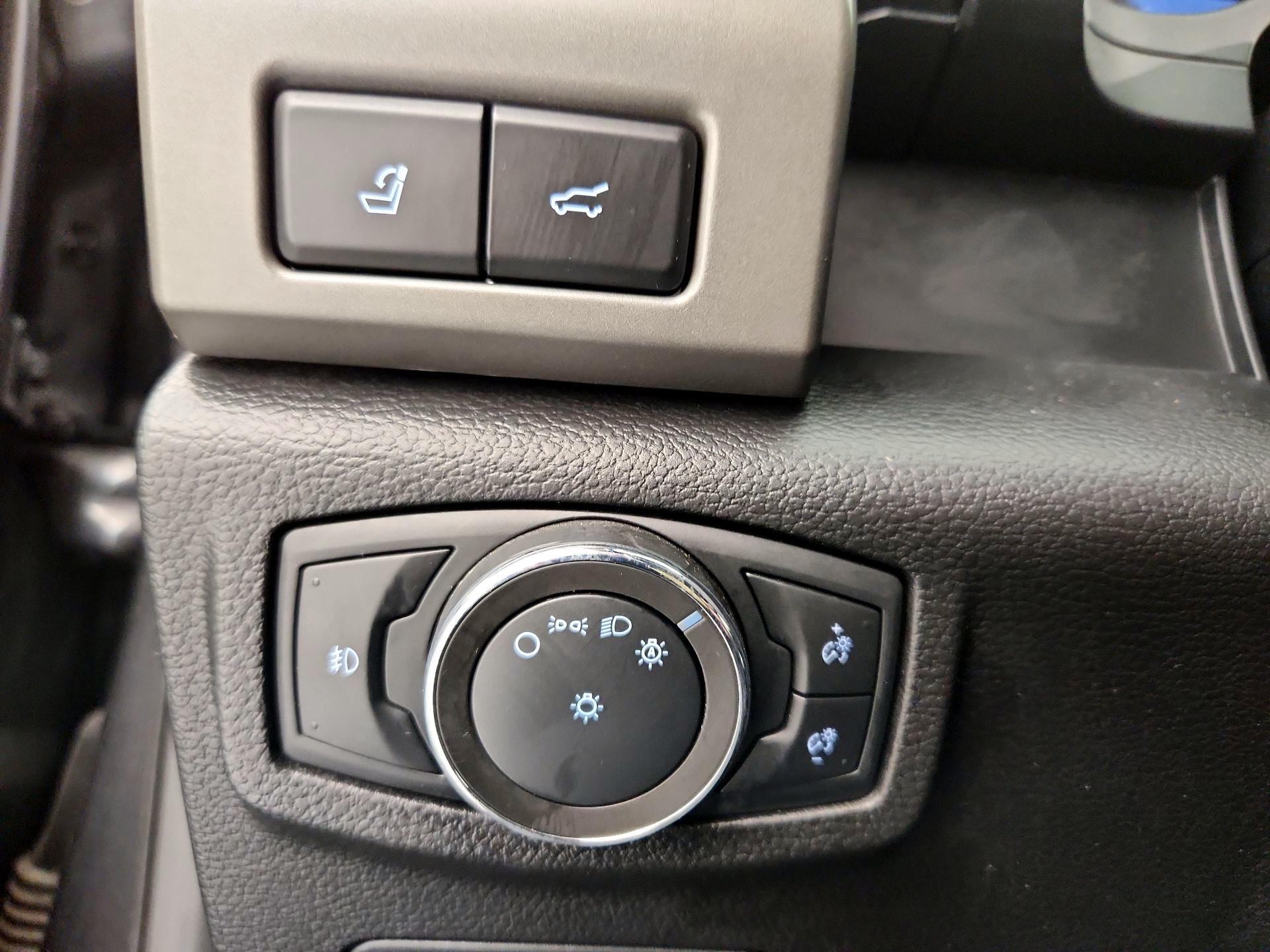 Thumbnail: 2020 Ford Expedition - 13