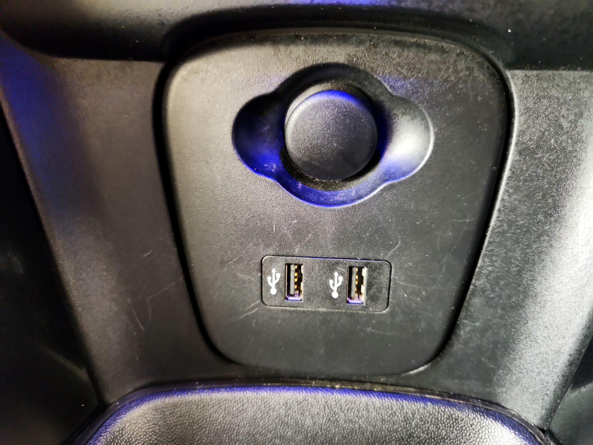 Thumbnail: 2019 MINI Cooper - 19