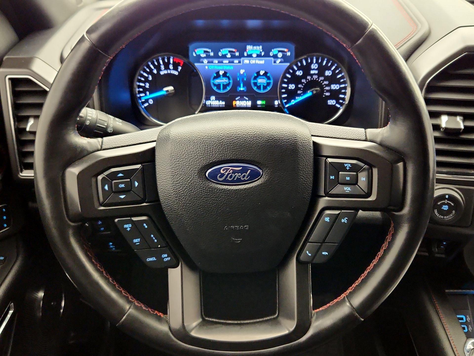 Thumbnail: 2019 Ford Expedition - 10