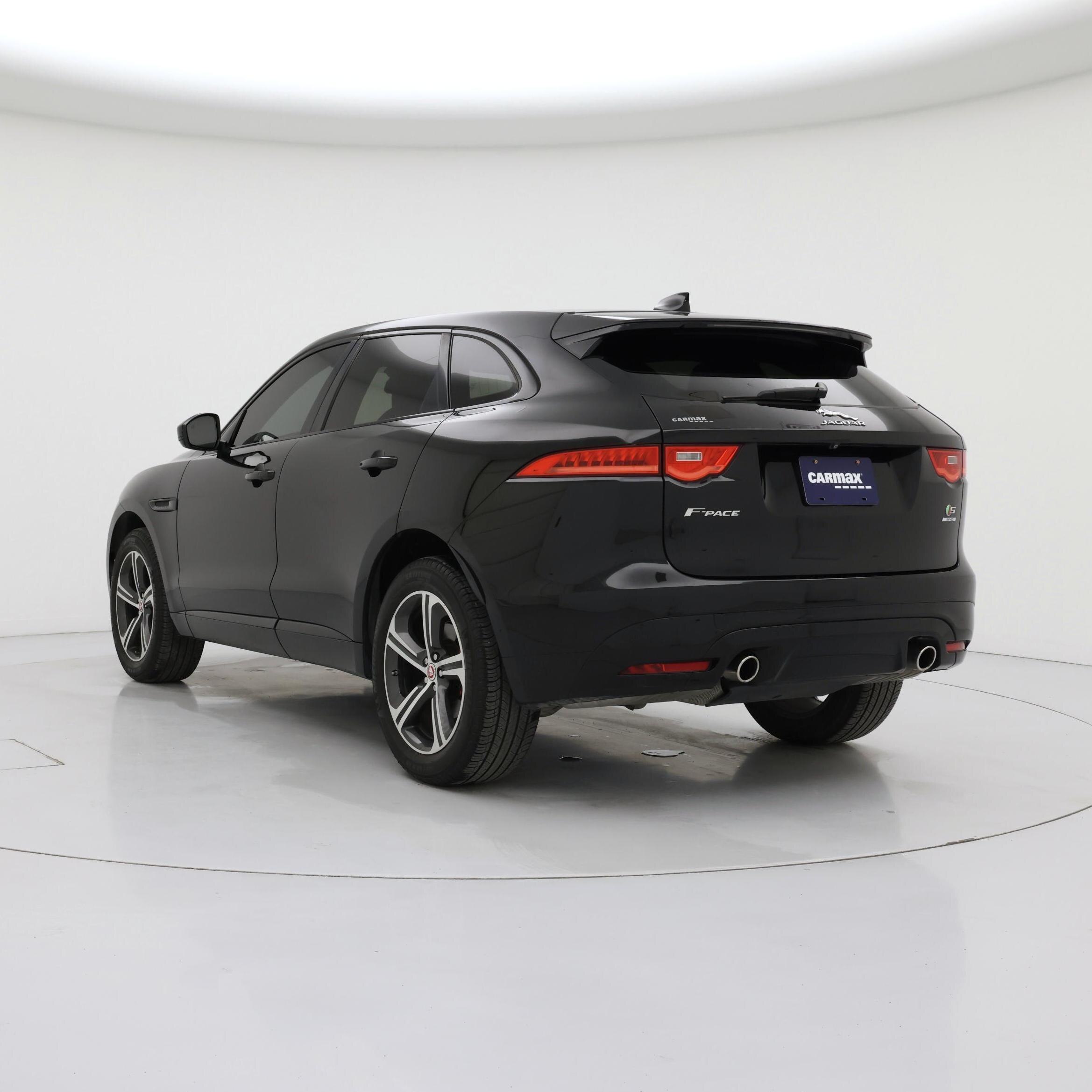 Thumbnail: 2018 Jaguar F-Pace - 2