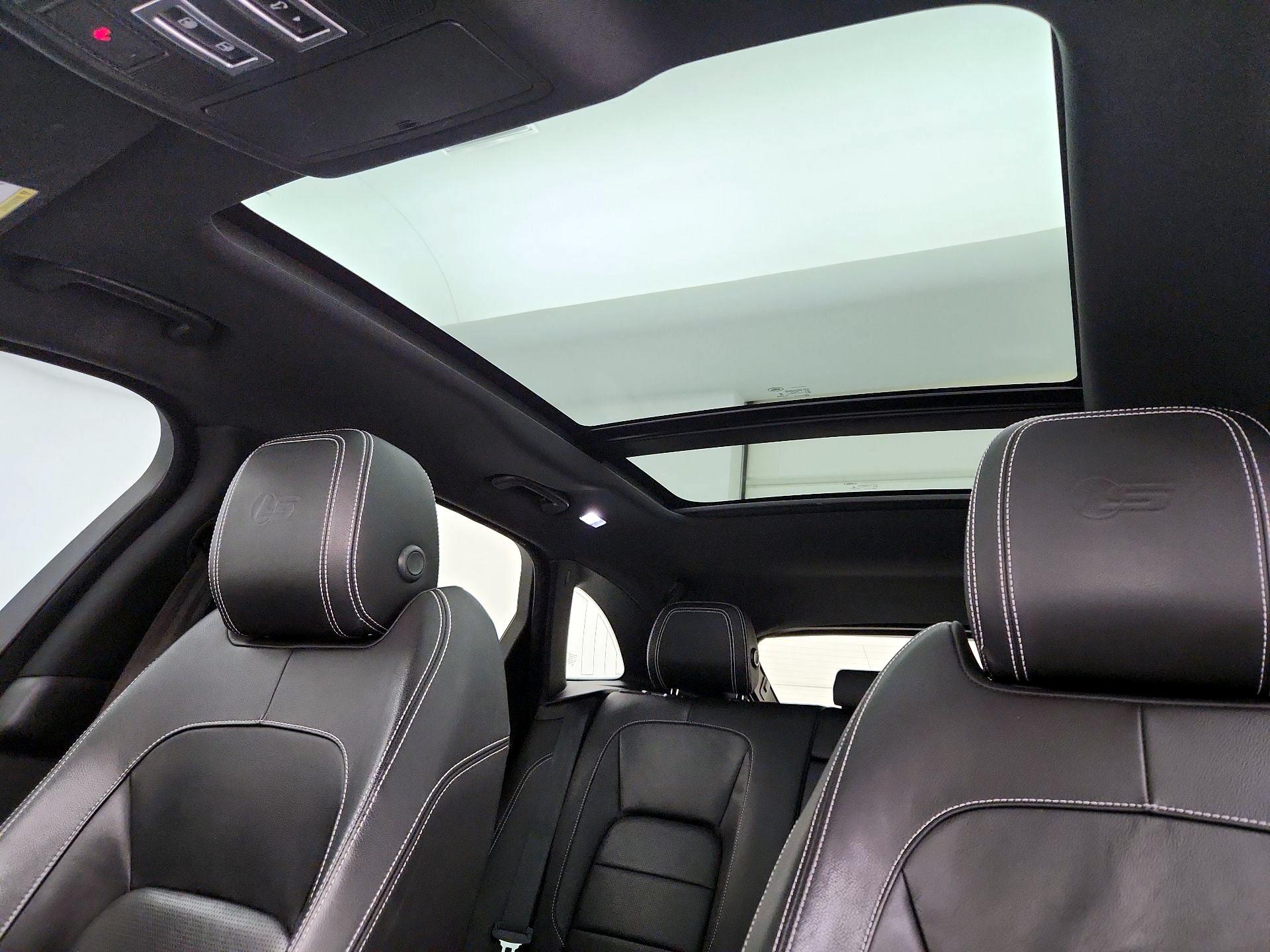 Thumbnail: 2018 Jaguar F-Pace - 20