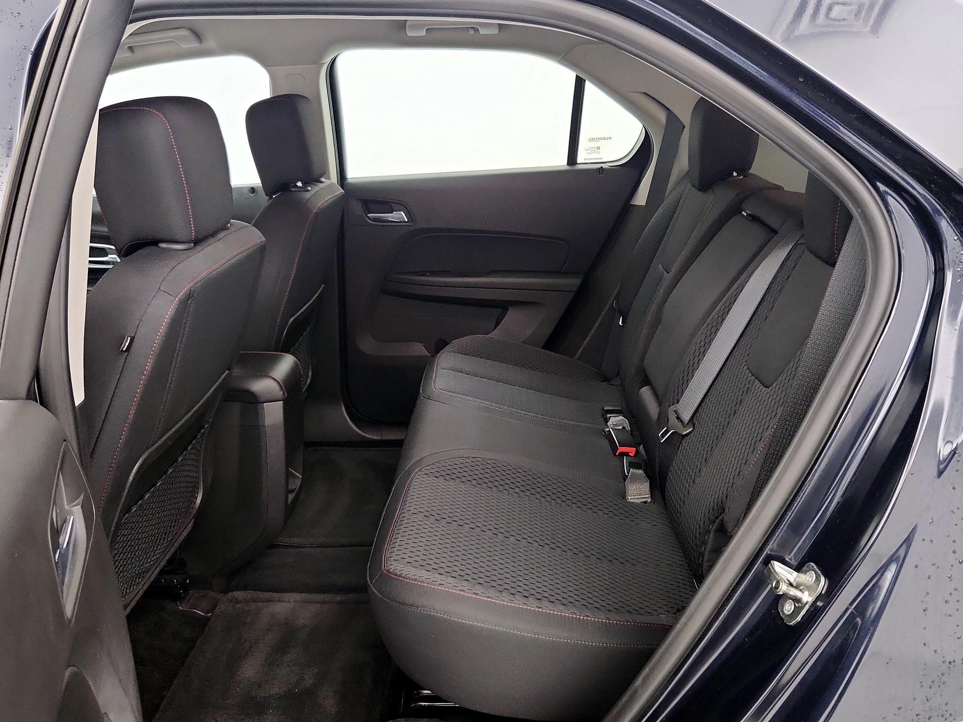 Thumbnail: 2015 Chevrolet Equinox - 17