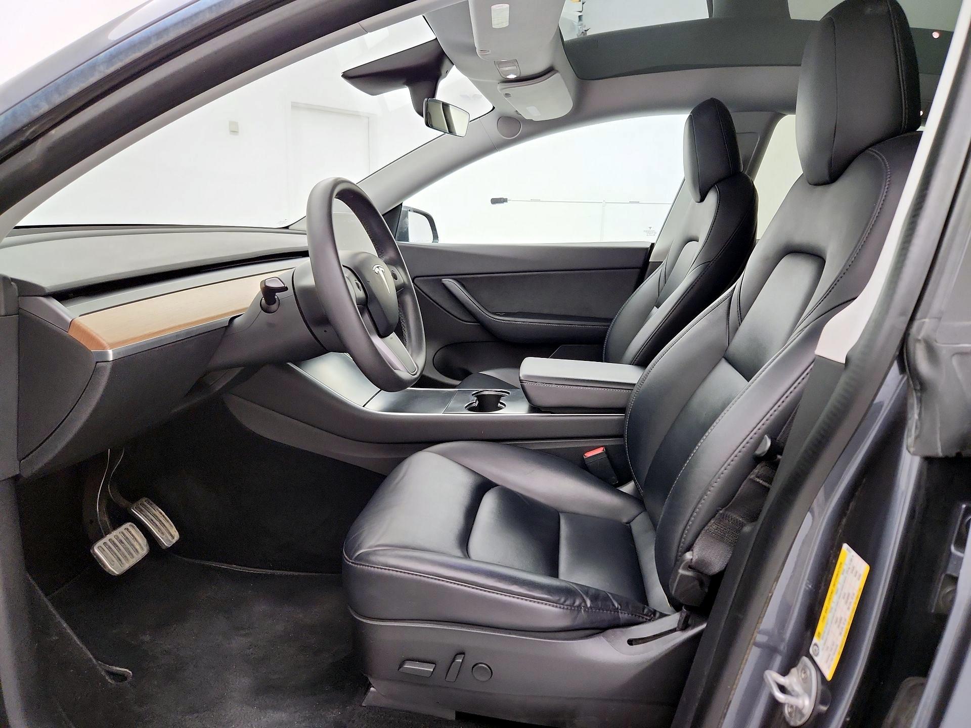 Thumbnail: 2020 Tesla Model Y - 11