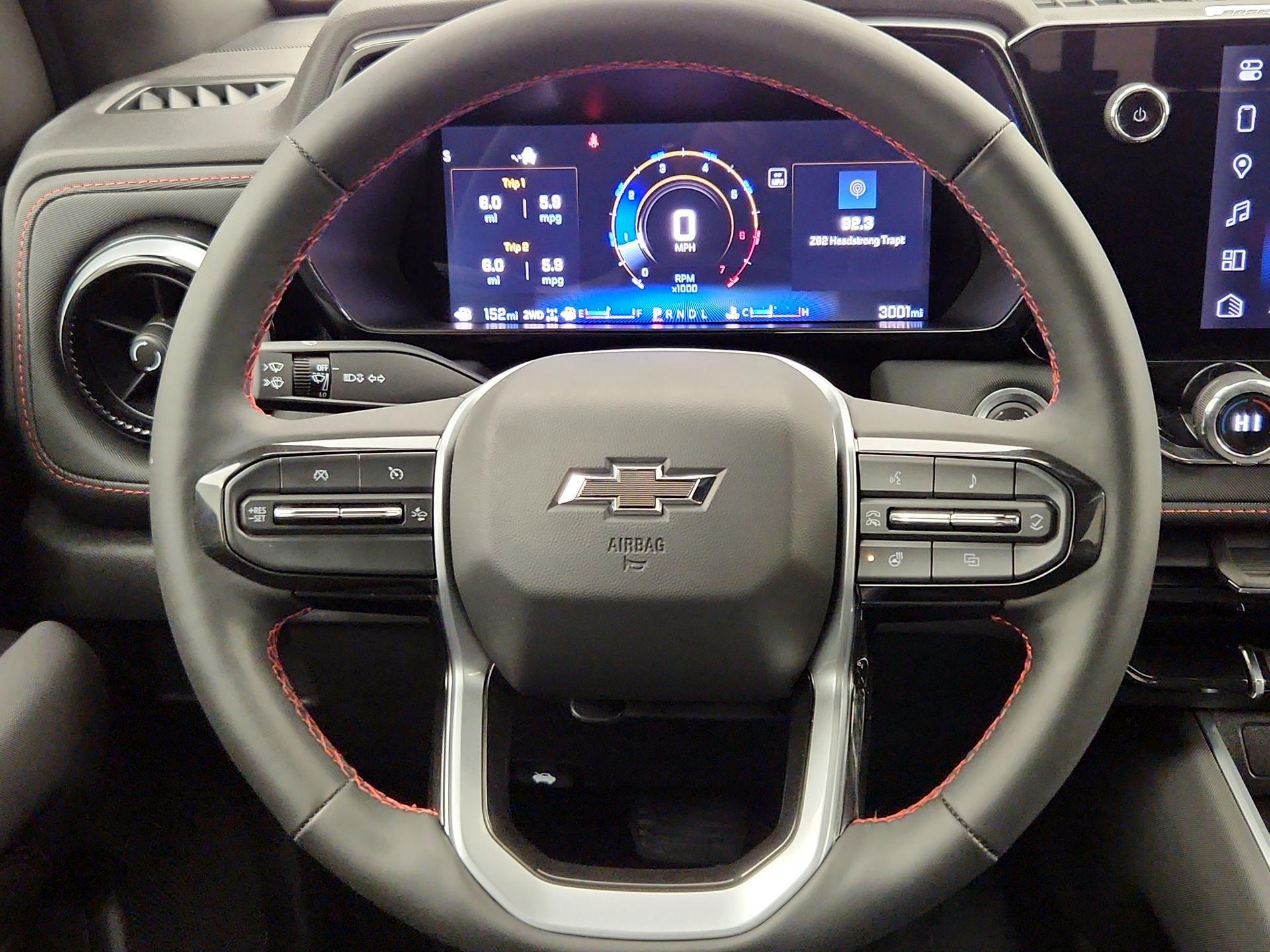 Thumbnail: 2025 Chevrolet Colorado - 10