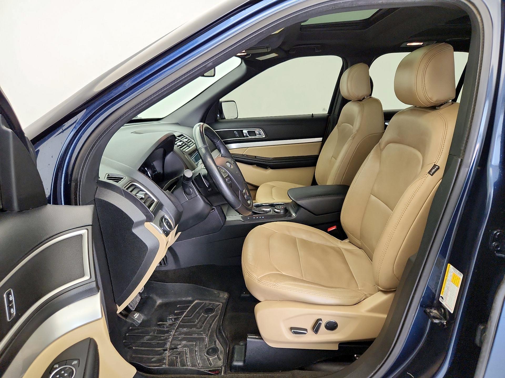 Thumbnail: 2017 Ford Explorer - 11