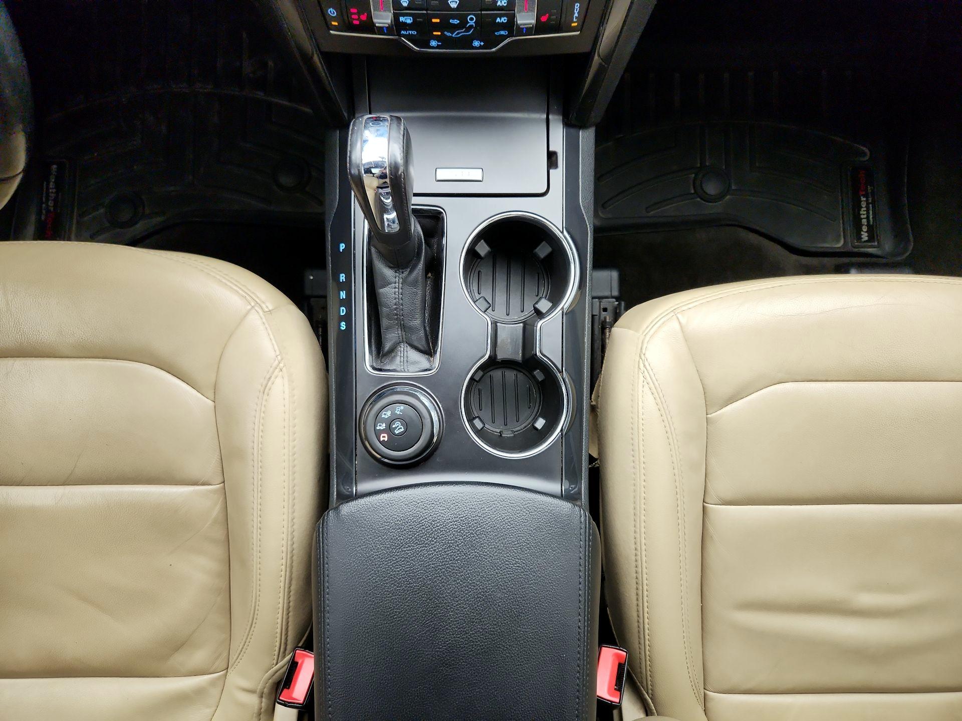 Thumbnail: 2017 Ford Explorer - 18