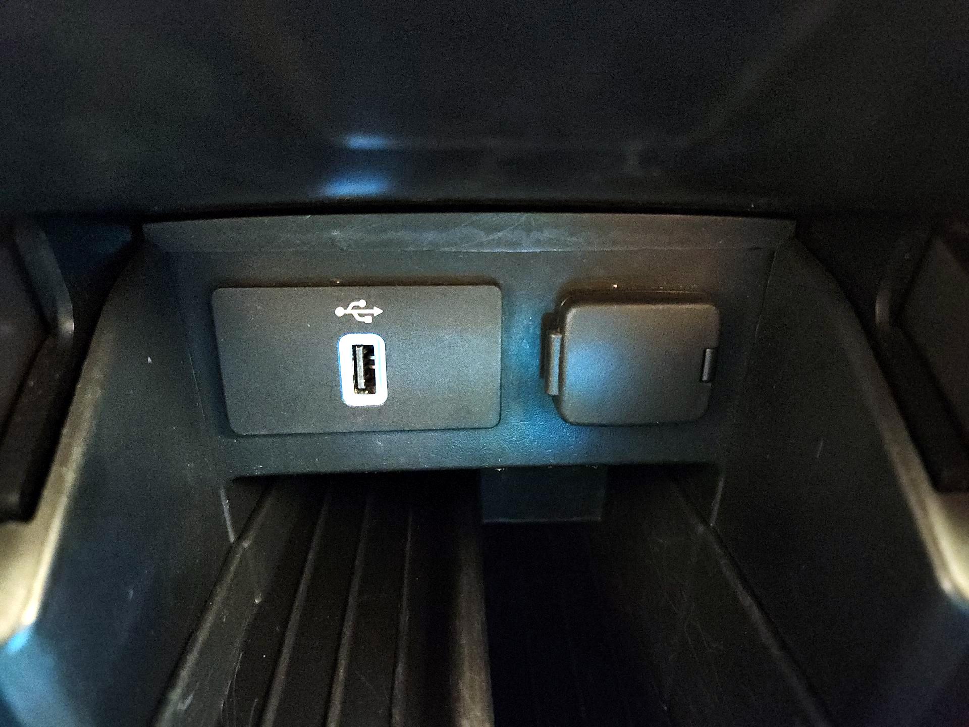 Thumbnail: 2017 Ford Explorer - 19