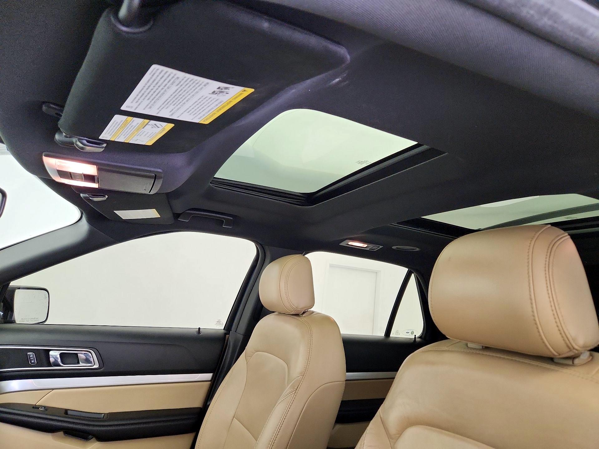 Thumbnail: 2017 Ford Explorer - 20