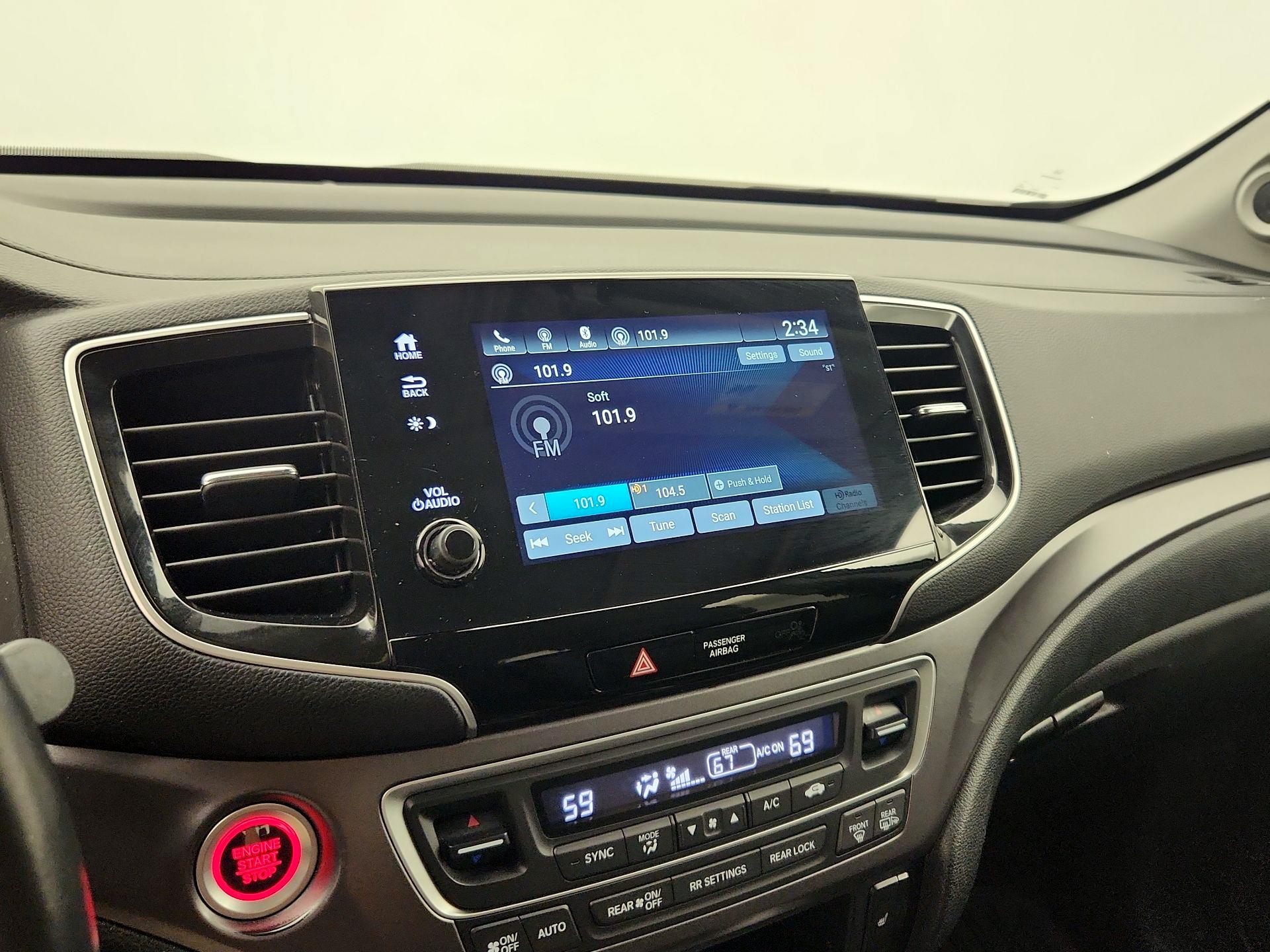 Thumbnail: 2021 Honda Pilot - 15