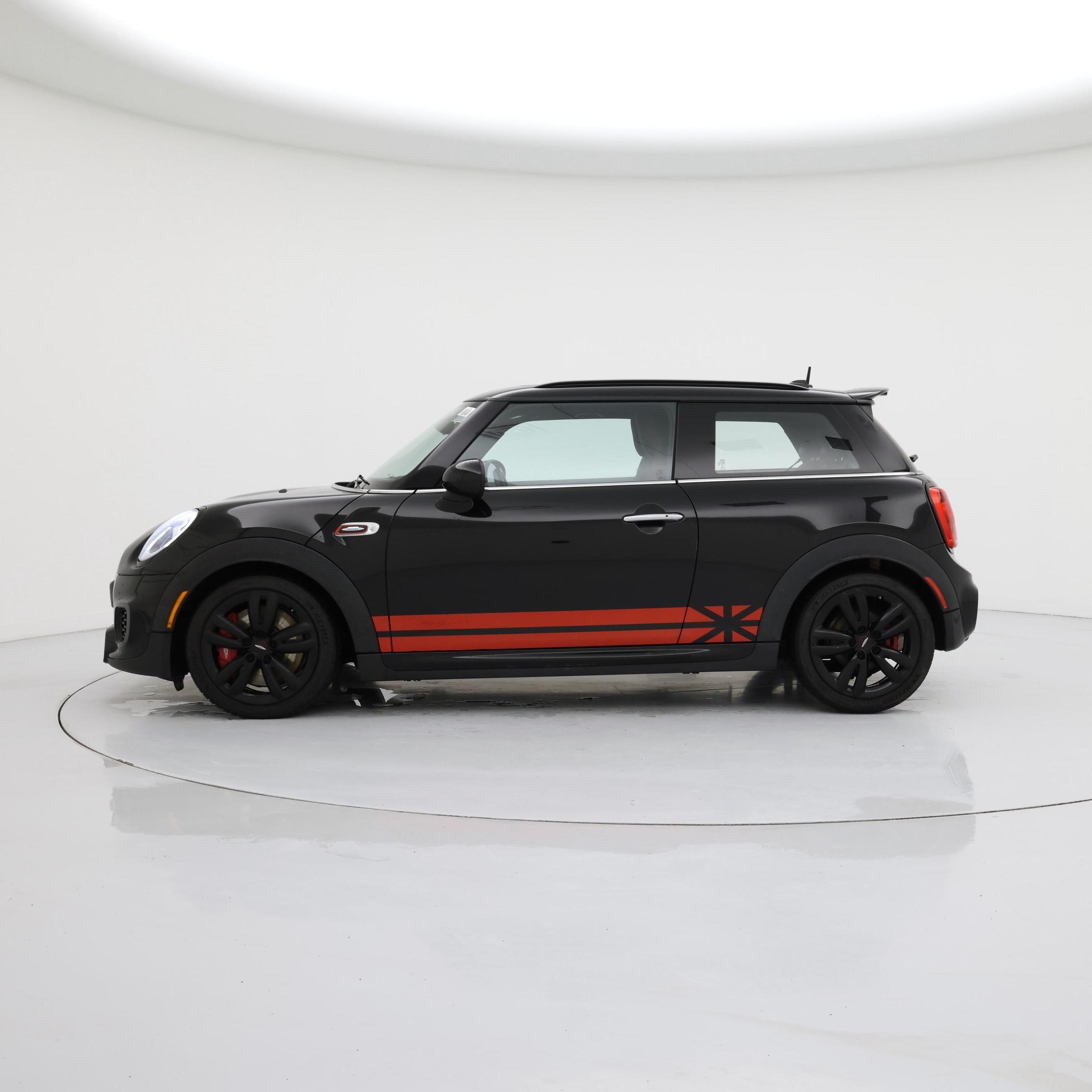 Thumbnail: 2015 MINI Cooper Hardtop - 3