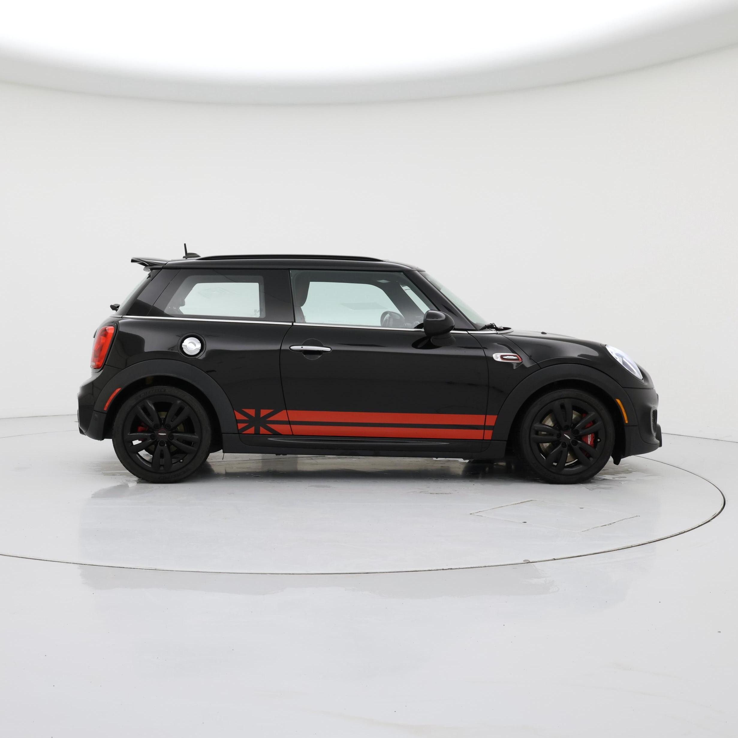 Thumbnail: 2015 MINI Cooper Hardtop - 7