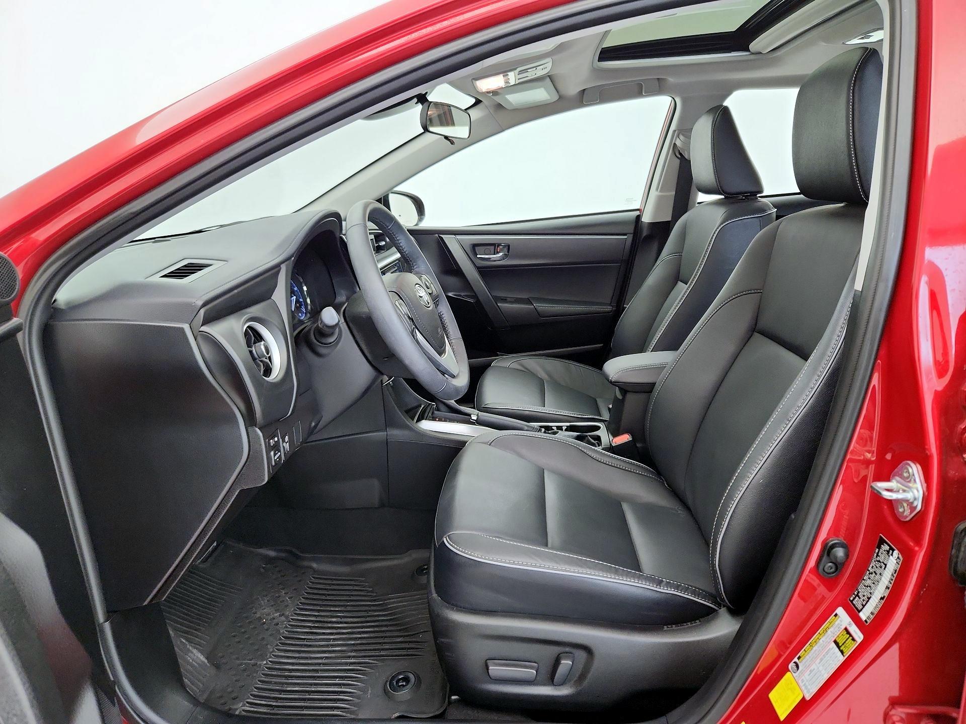 Thumbnail: 2018 Toyota Corolla - 11