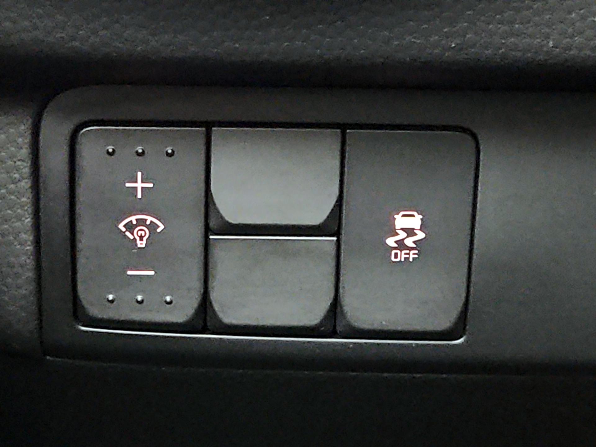 Thumbnail: 2016 Kia Soul - 13