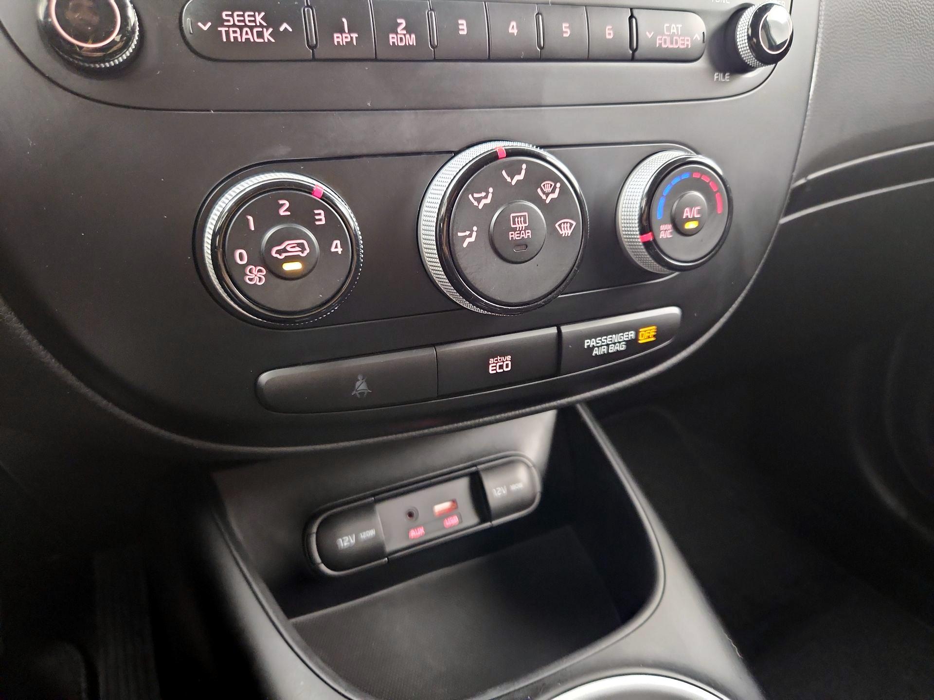 Thumbnail: 2016 Kia Soul - 15